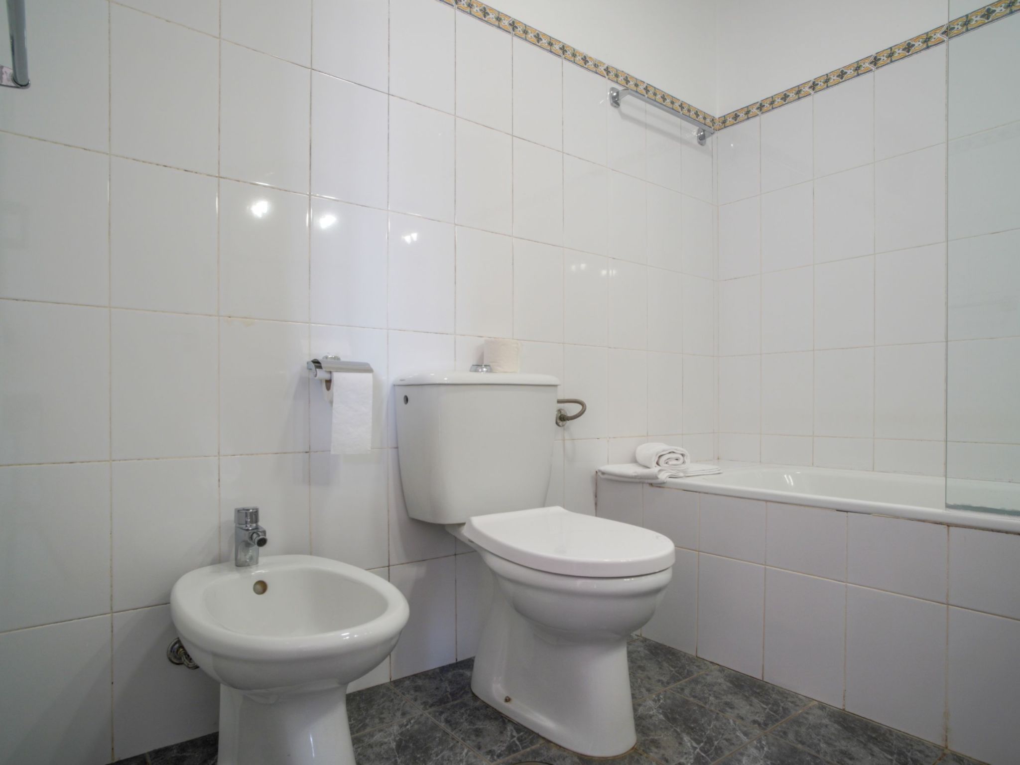 Villa "Jiri House" mit eigenem Garten und Grill-Dedans