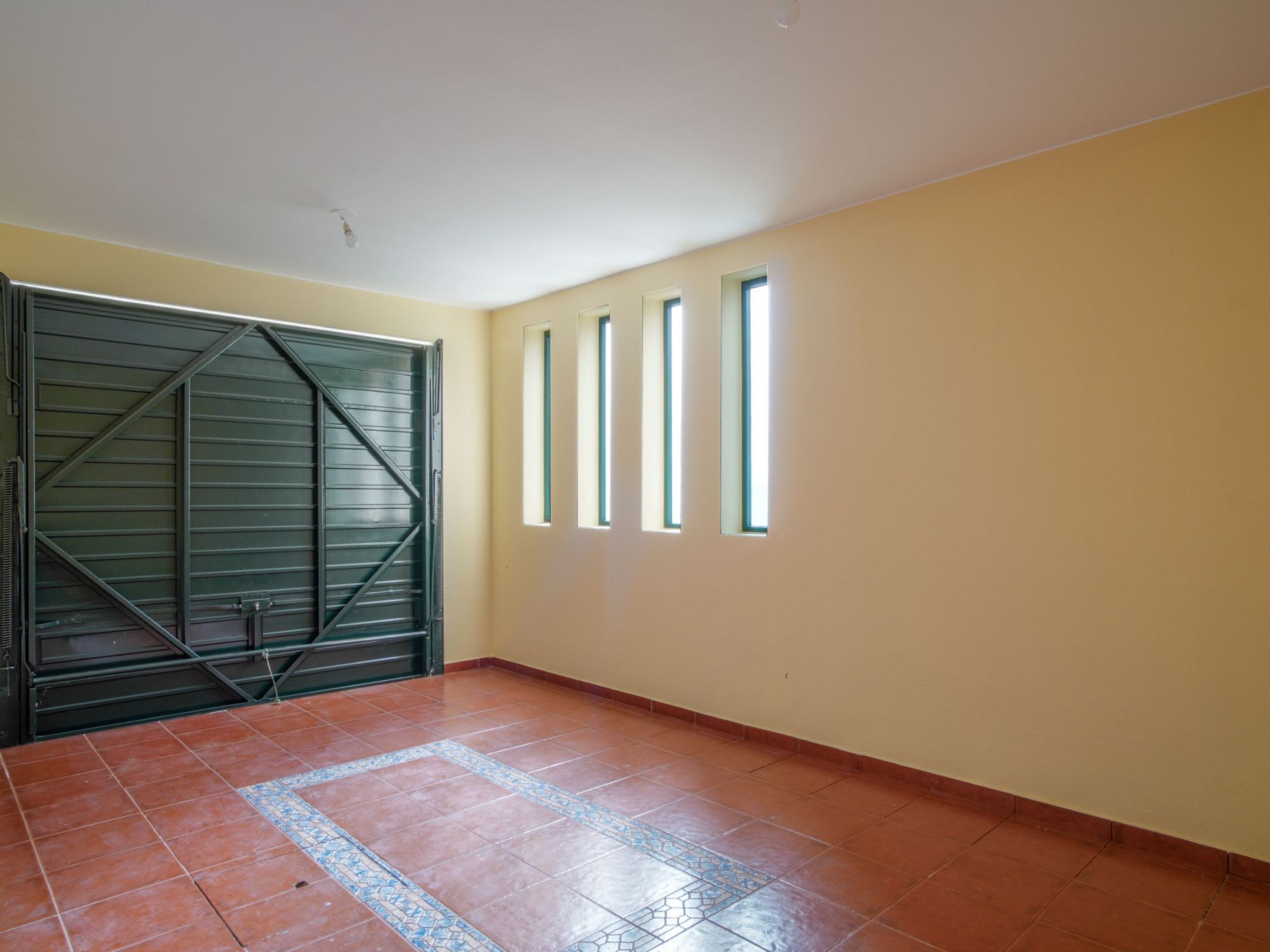 Villa "Jiri House" mit eigenem Garten und Grill-Dedans