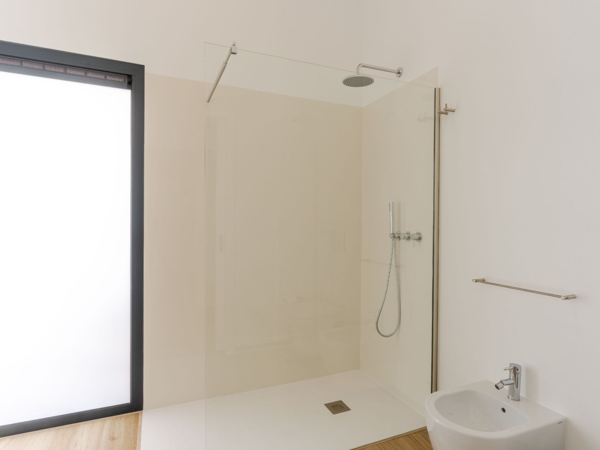 Das Poolhaus in Ponta de Sol