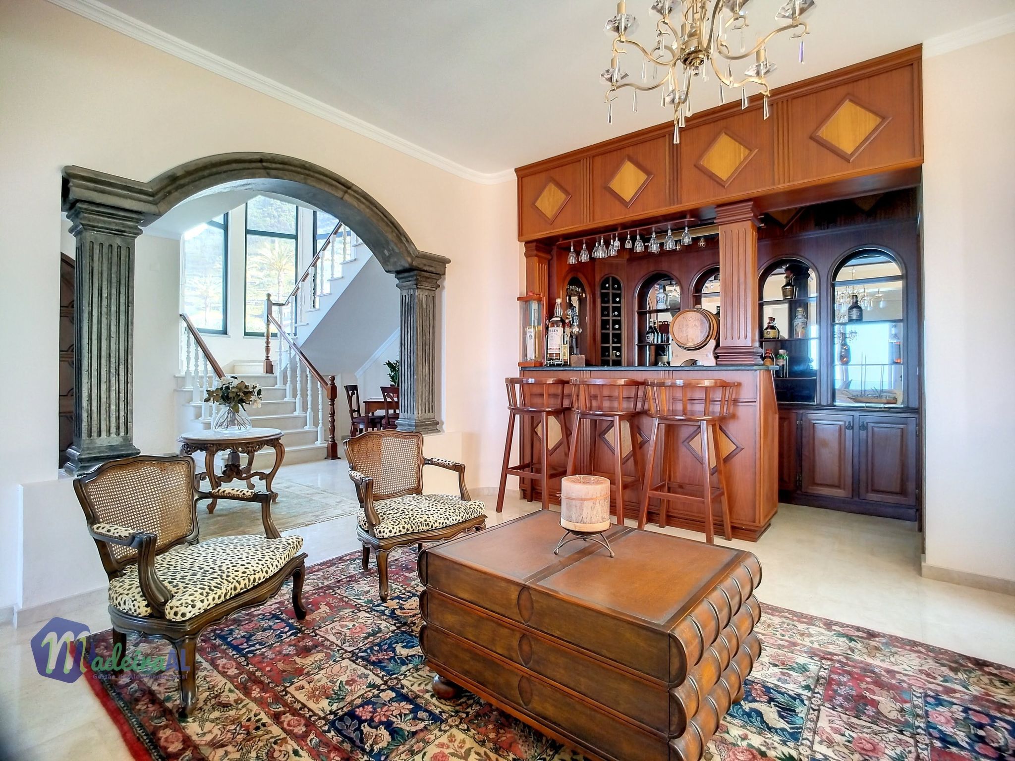 PEARLS BEACH VILLA-Inside