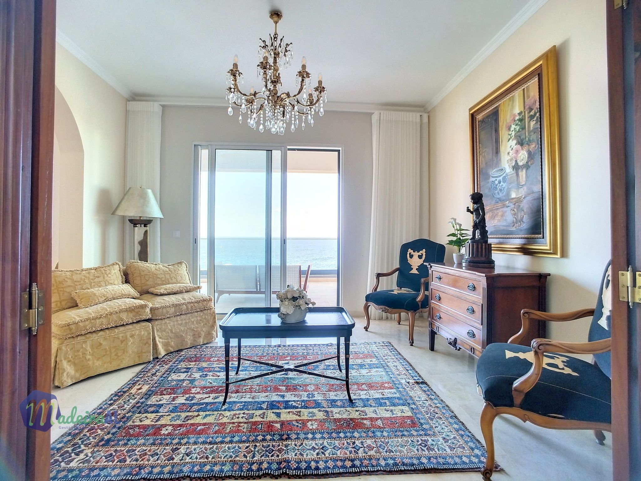 PEARLS BEACH VILLA-Inside