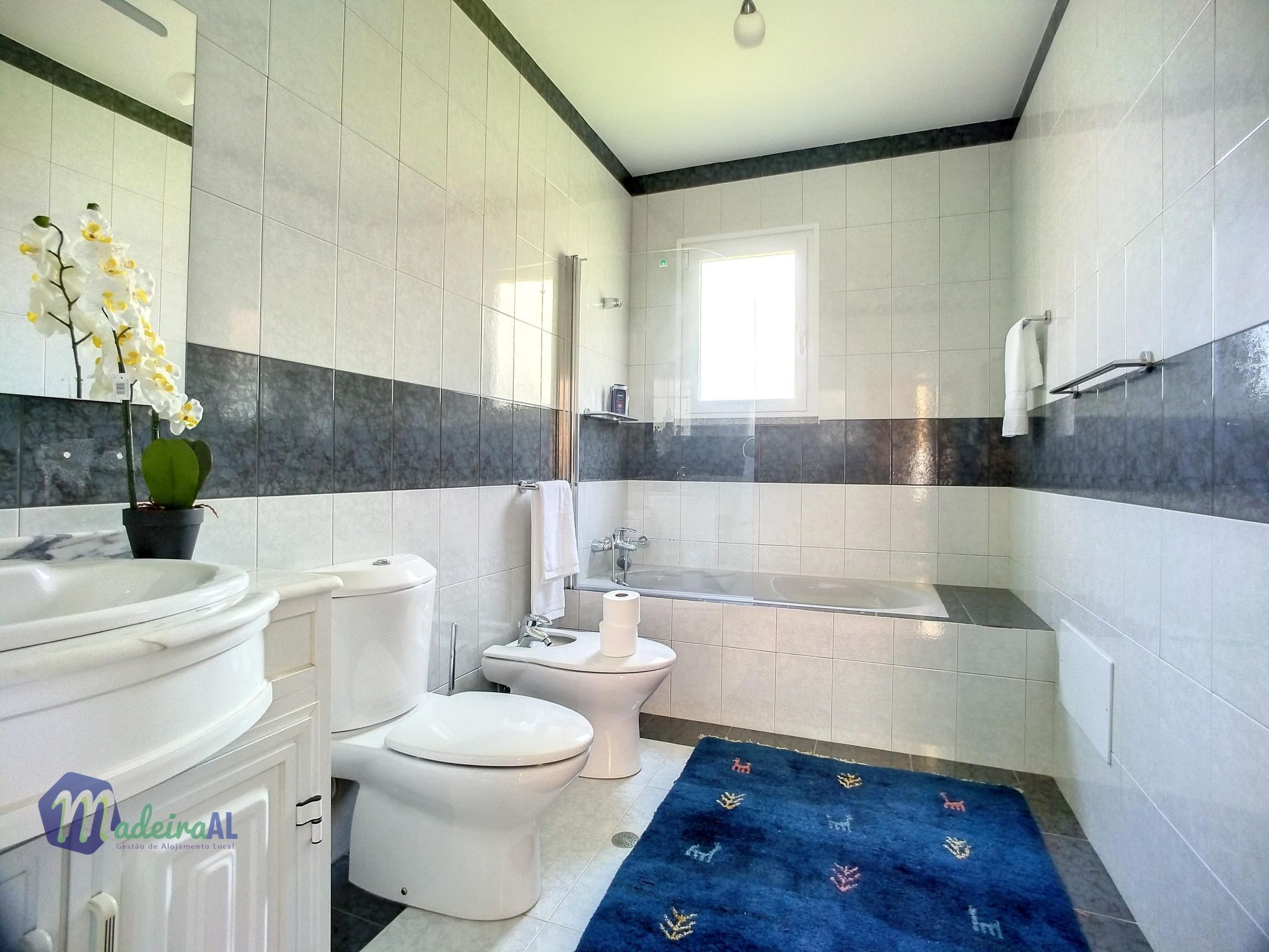 PEARLS BEACH VILLA-Binnen