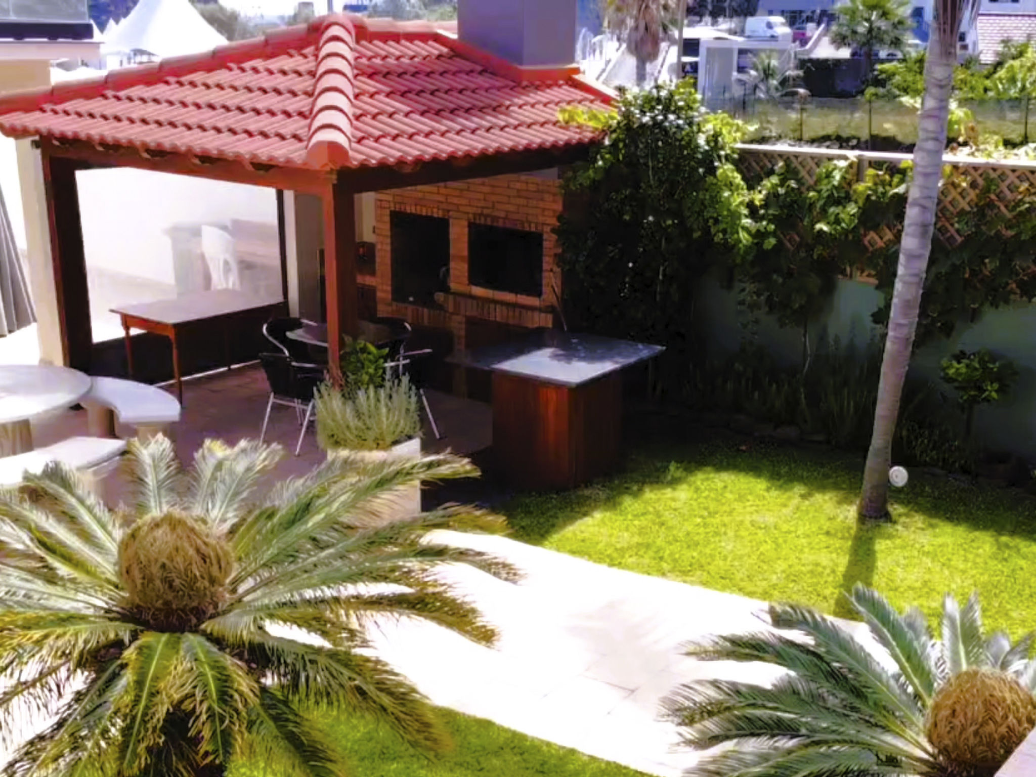 PEARLS BEACH VILLA-Inside