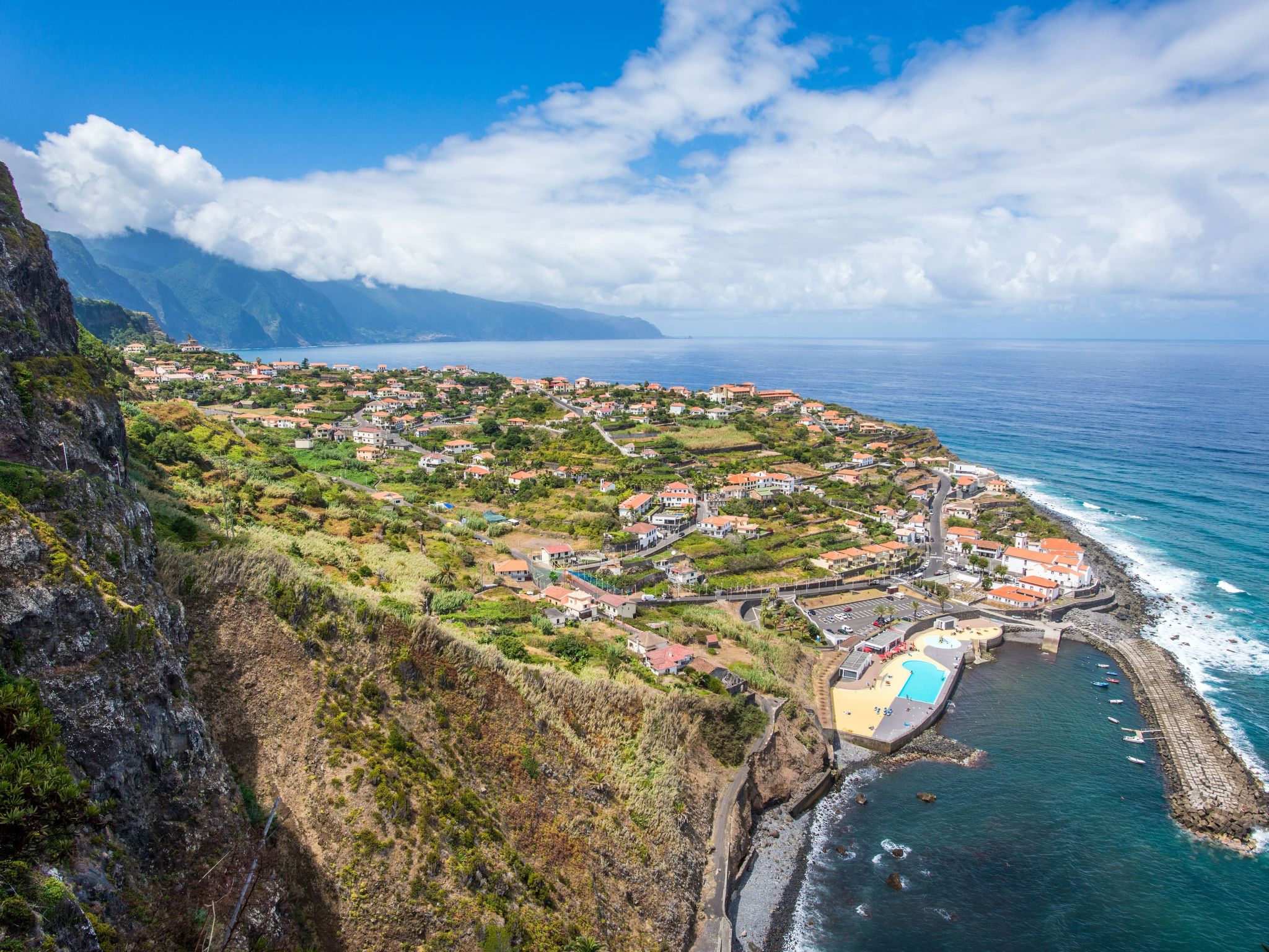 Haus Enxurros in Ponta Delgada-Binnen