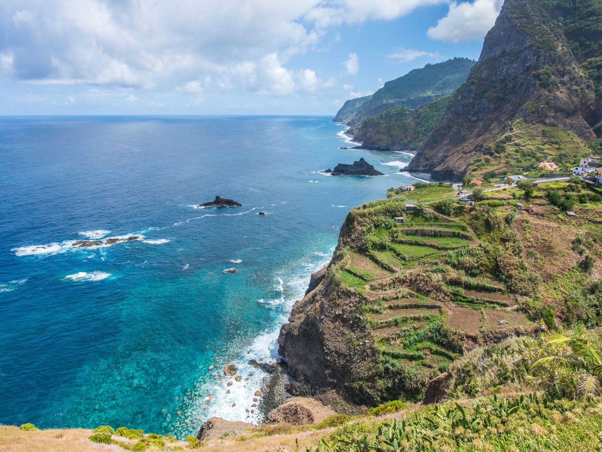 Haus Enxurros in Ponta Delgada-Binnen