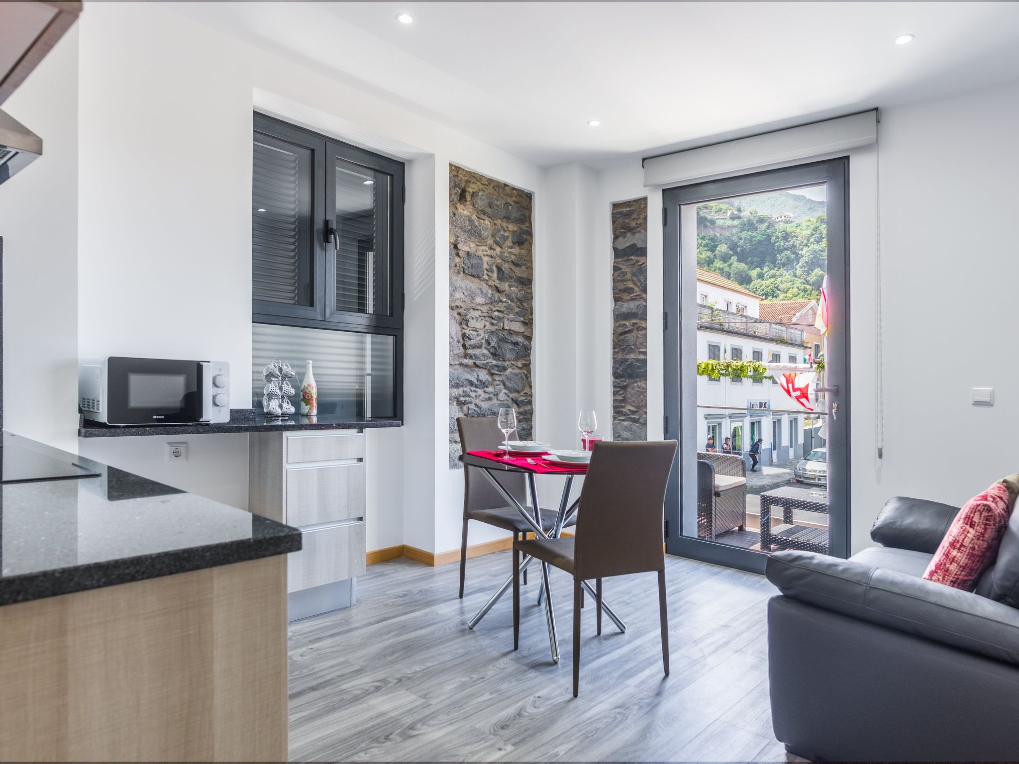 Haus Enxurros in Ponta Delgada-Binnen