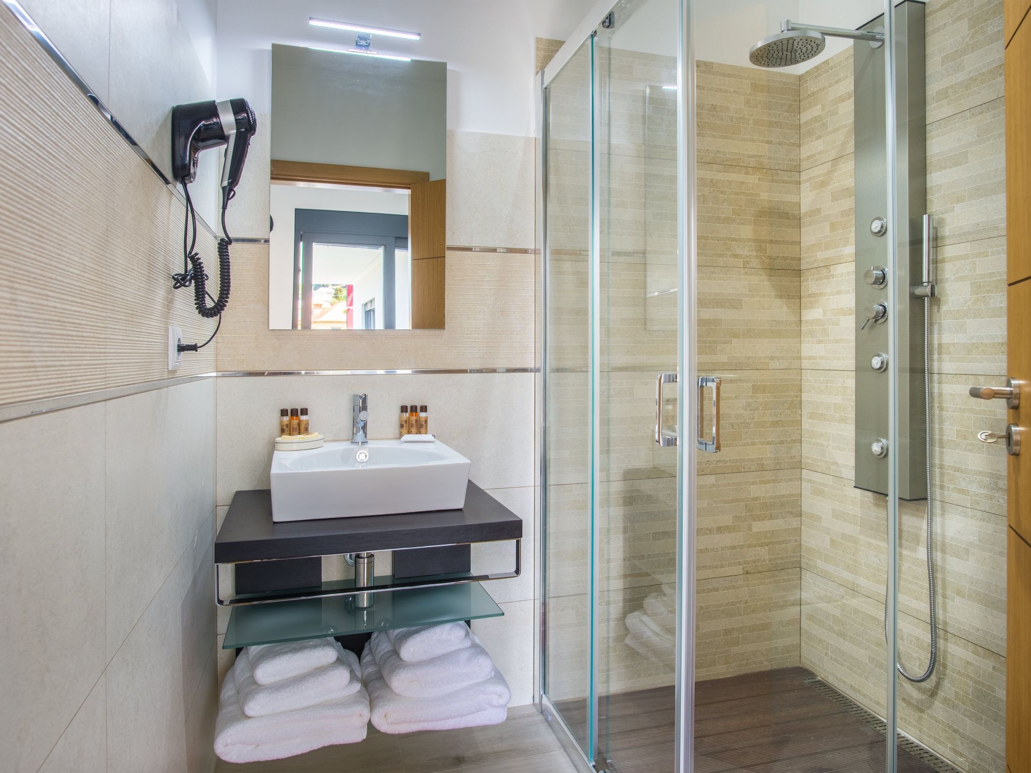 Haus Enxurros in Ponta Delgada-Binnen