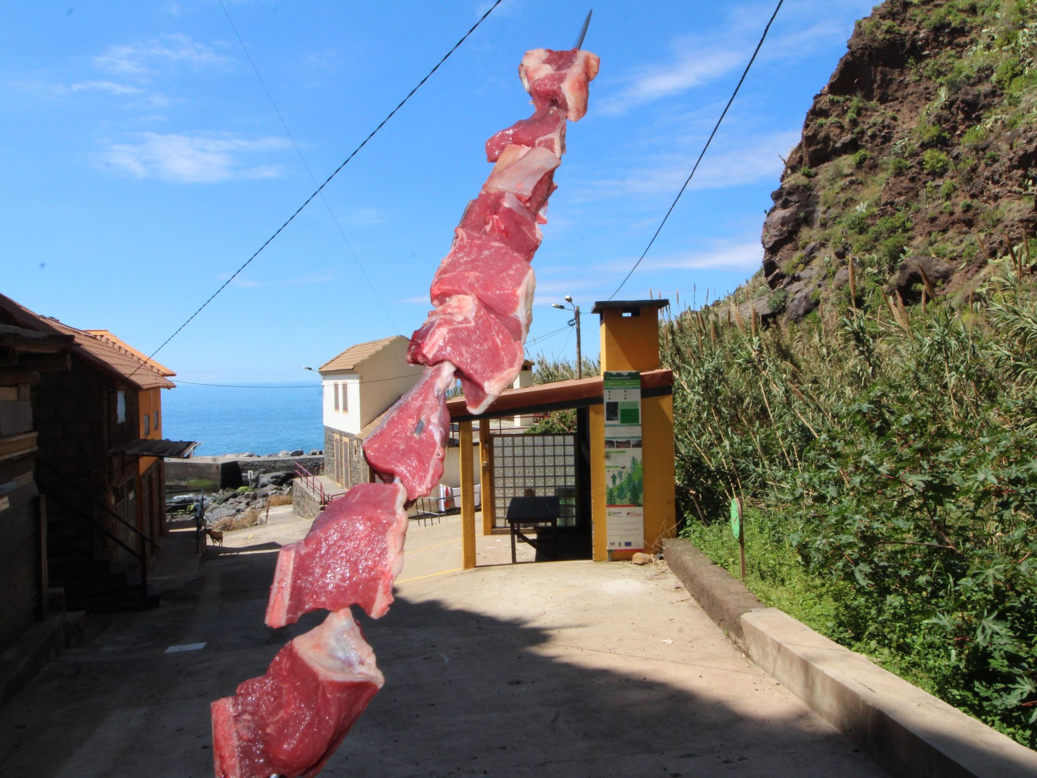 Mit Blick auf das Wasser-Image-tags.info