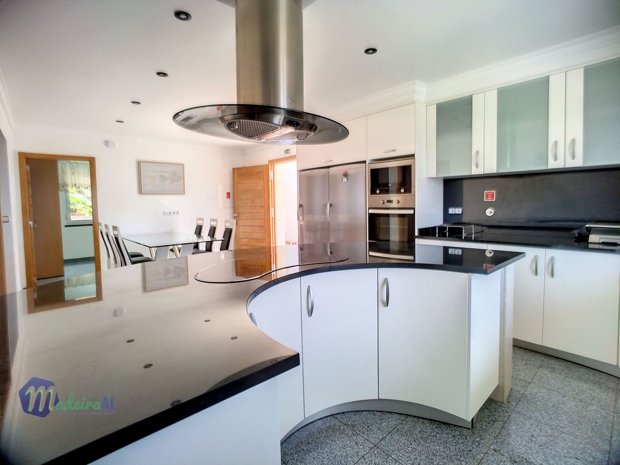 Yohannas Unterkunft-Dedans