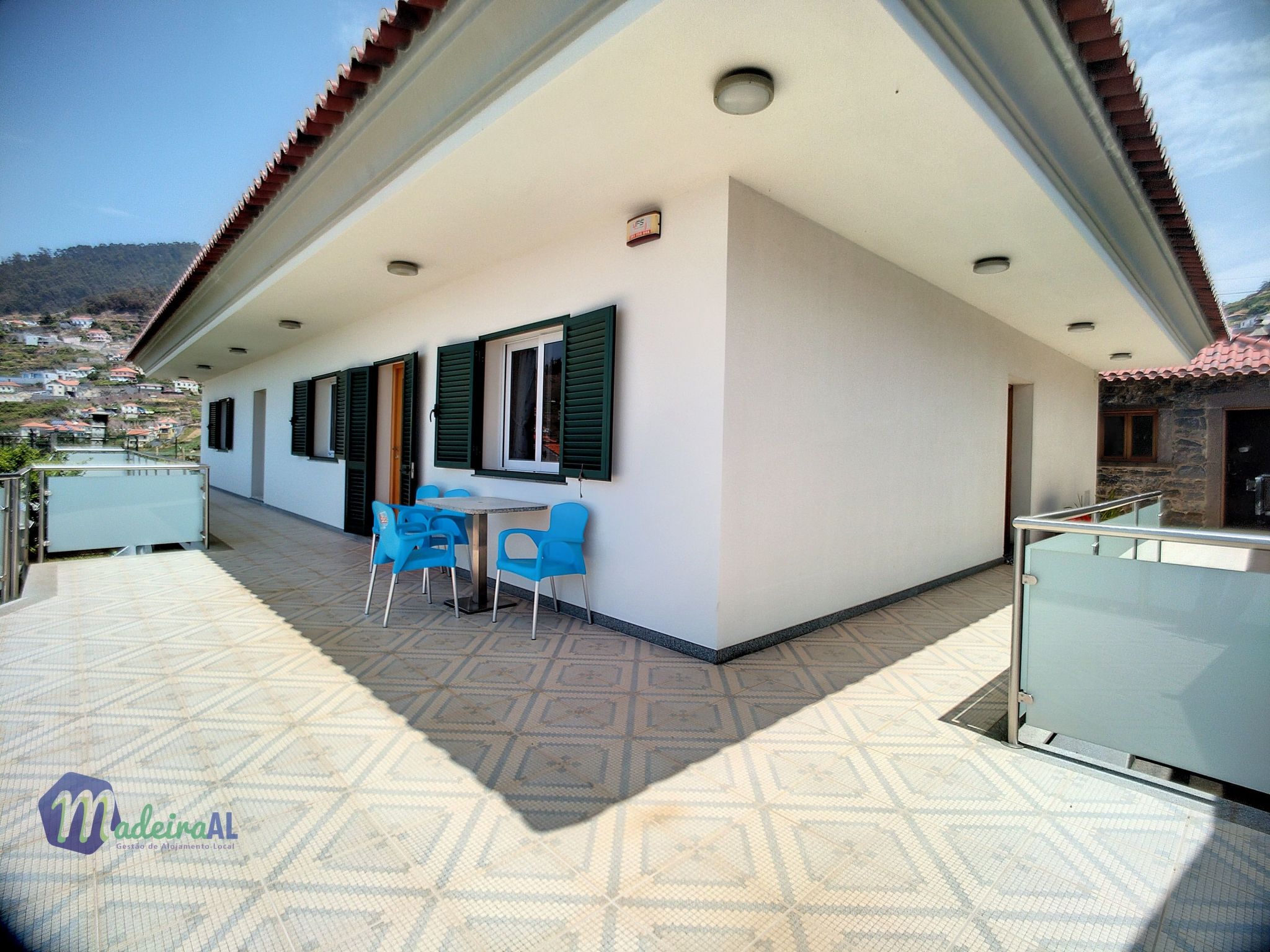 Yohannas Unterkunft-Dedans