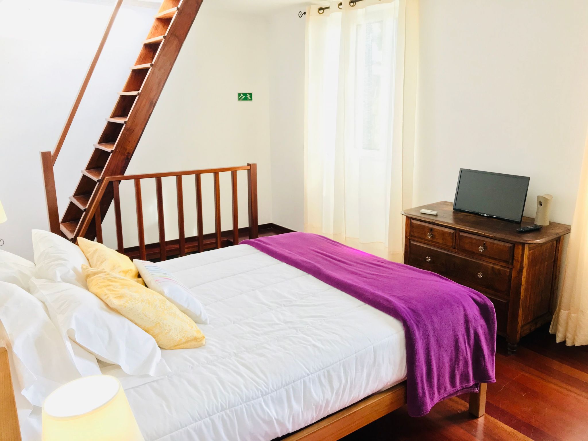 Casa Lugar da Ribeira mit Dachterrasse-Inside