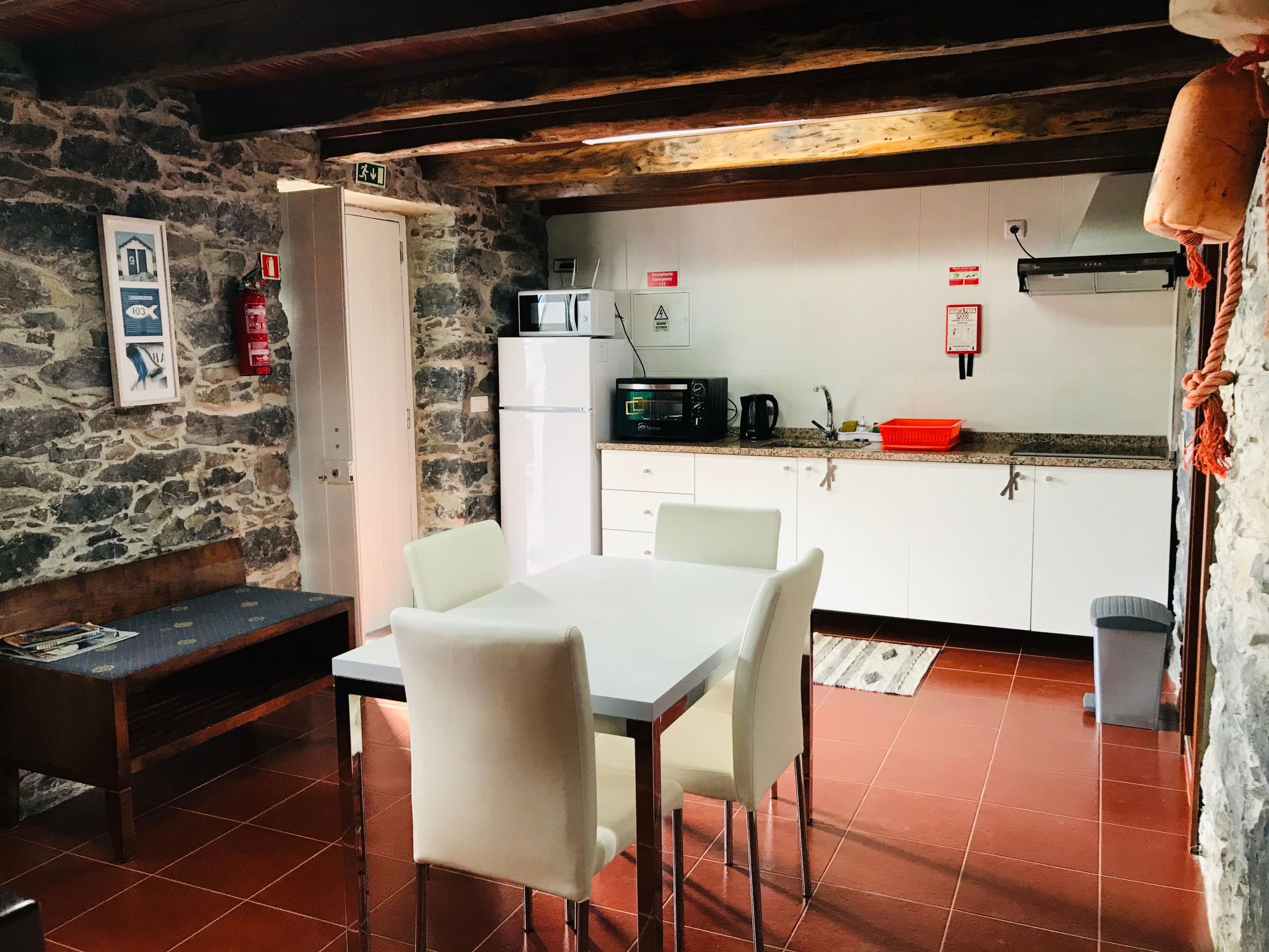 Casa Lugar da Ribeira mit Dachterrasse-Inside