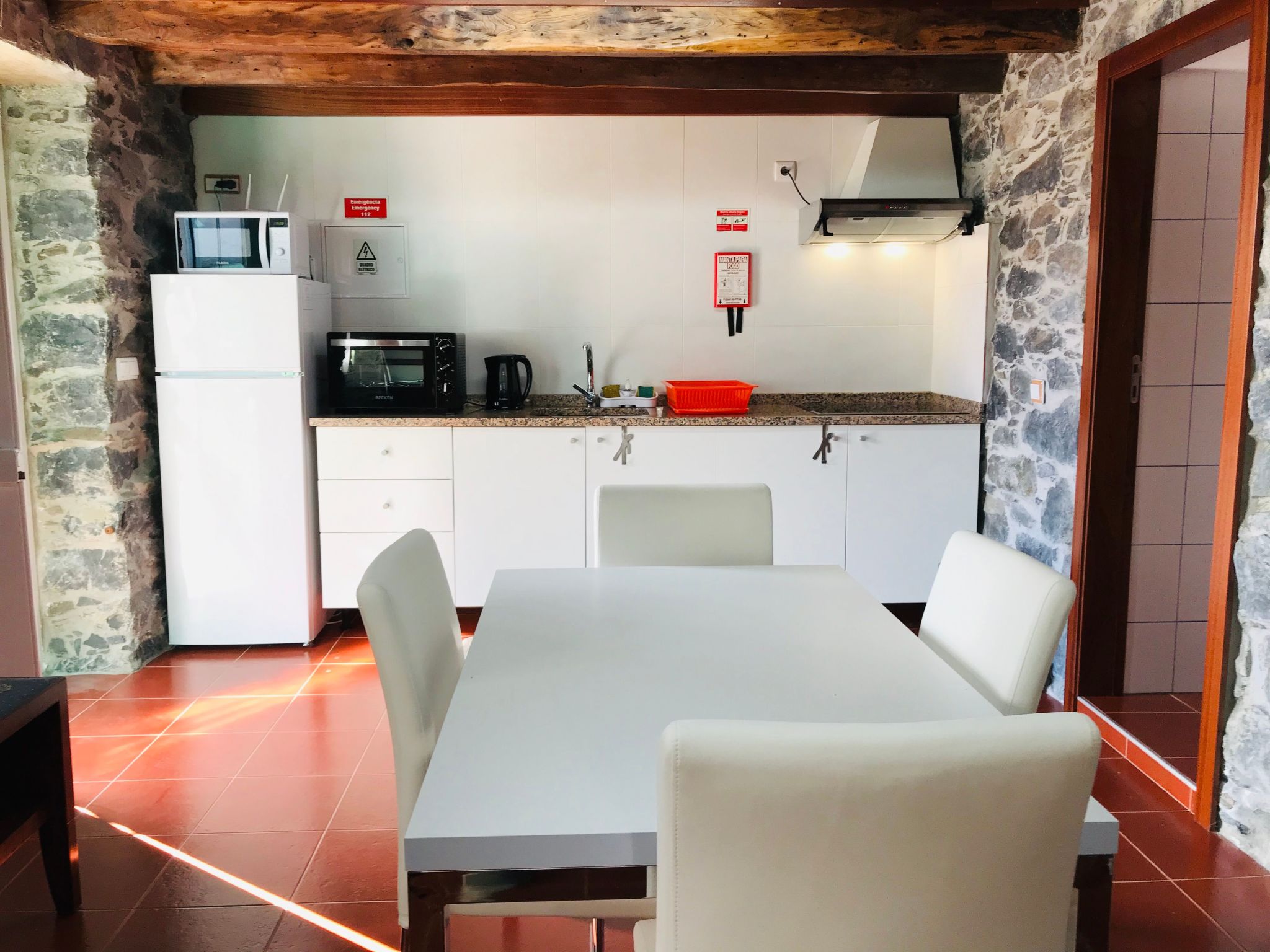 Casa Lugar da Ribeira mit Dachterrasse-Inside