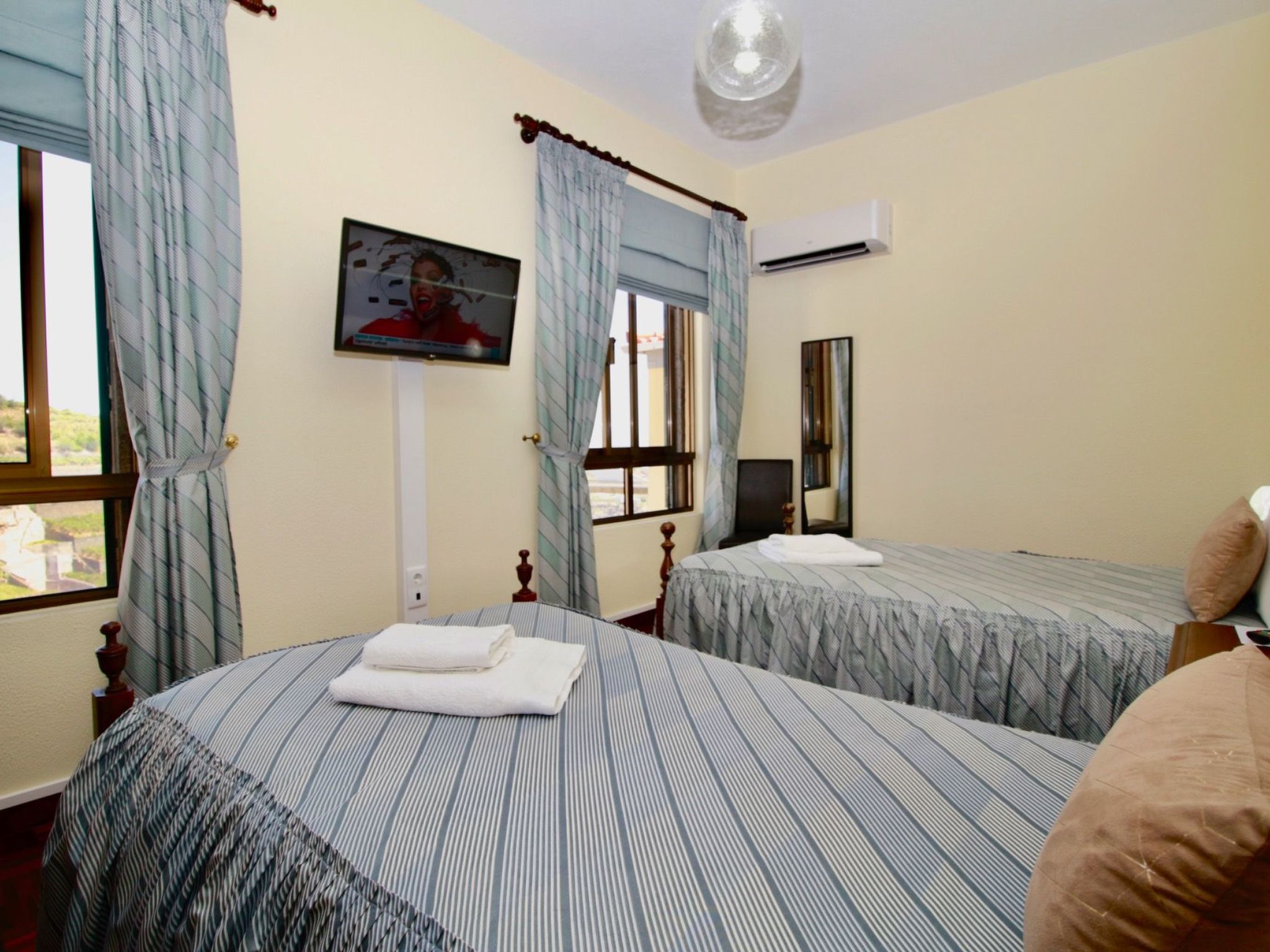 Villa Lapa in Câmara de Lobos-Dedans