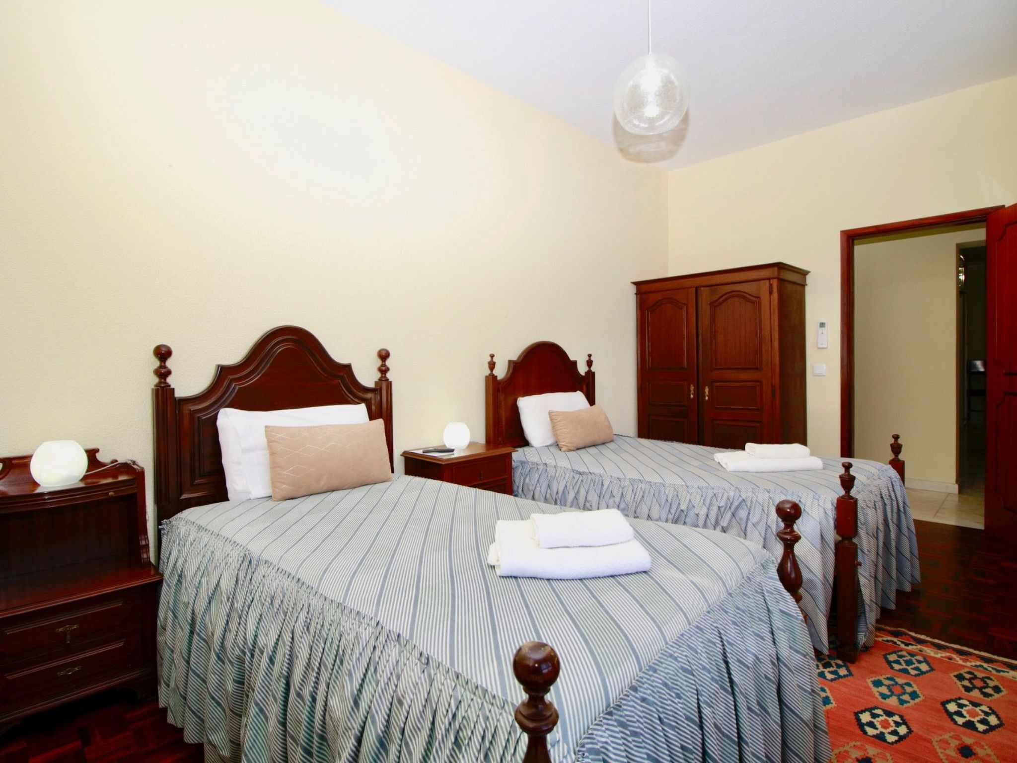 Villa Lapa in Câmara de Lobos-Dedans