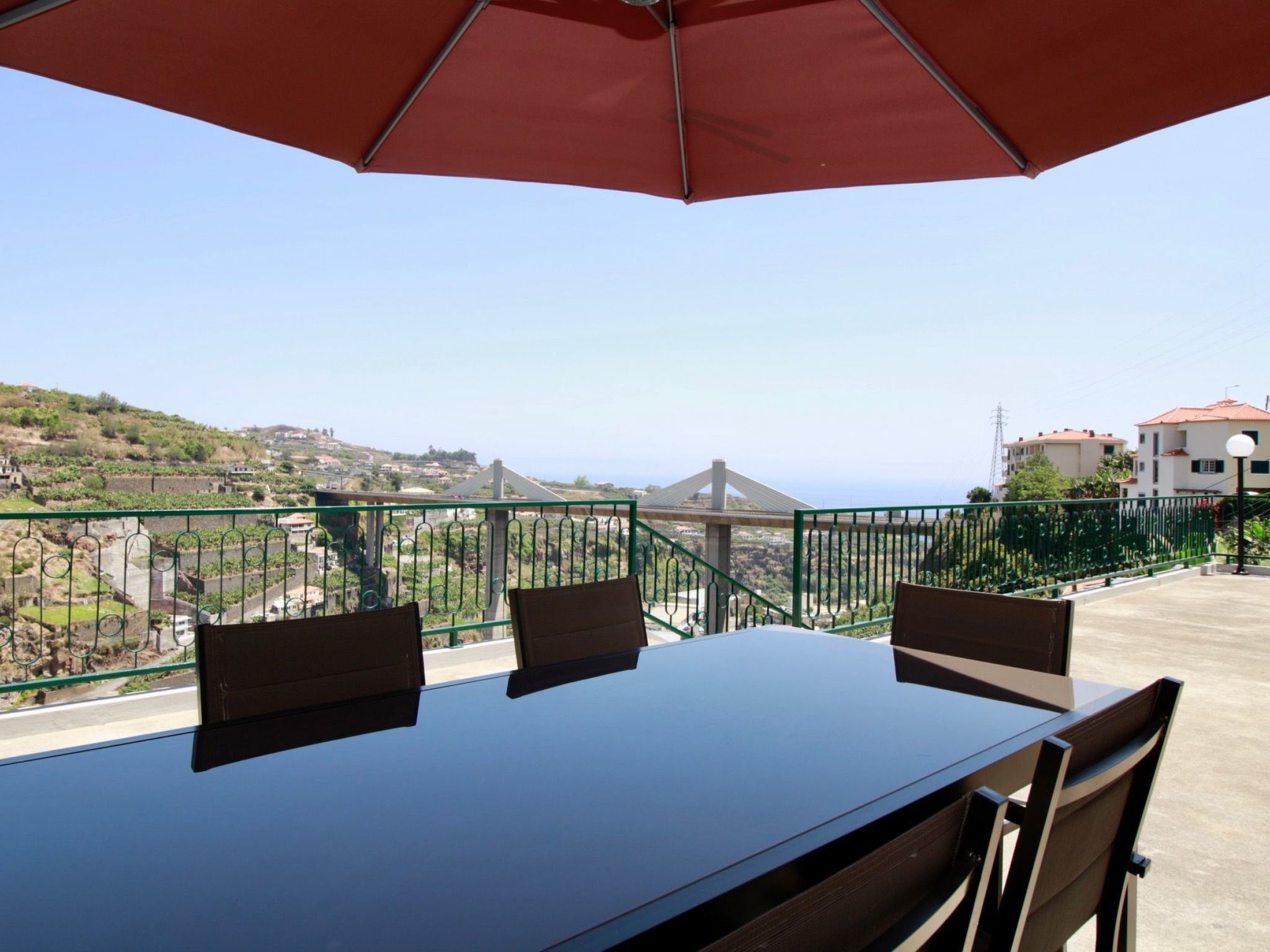 Villa Lapa in Câmara de Lobos-Dedans