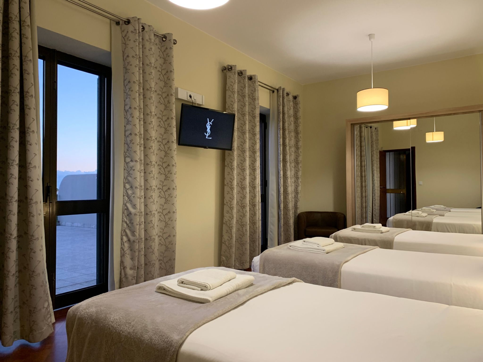 Villa Lapa in Câmara de Lobos-Dedans