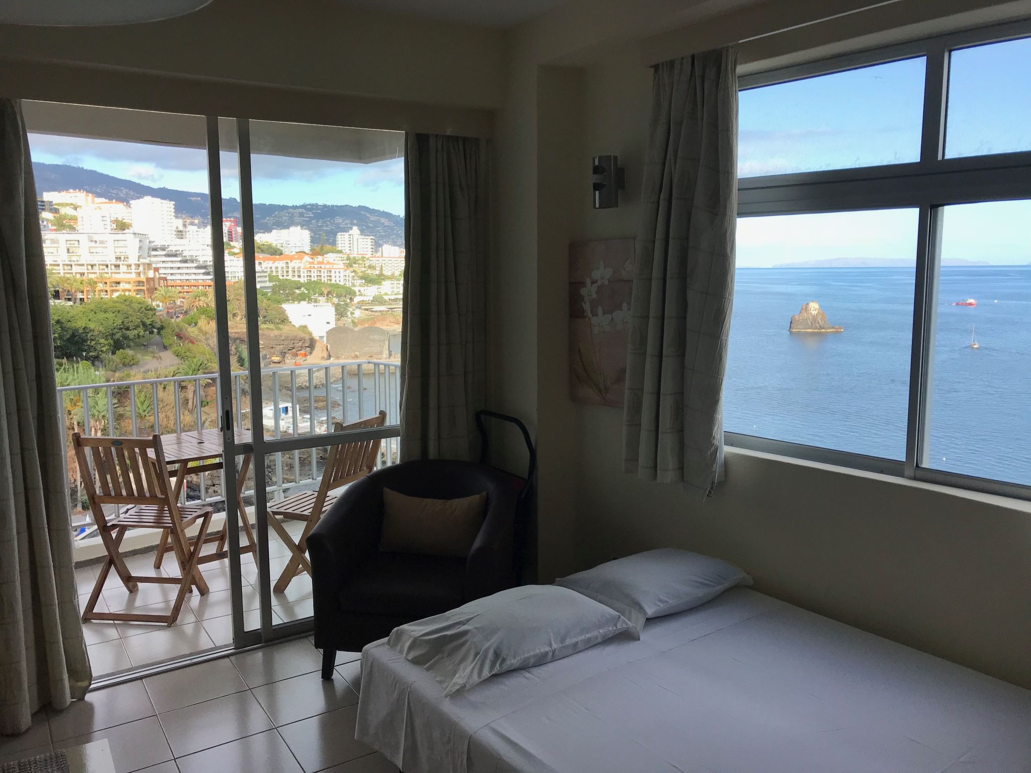 Mit Blick auf das Wasser-Image-tags.info