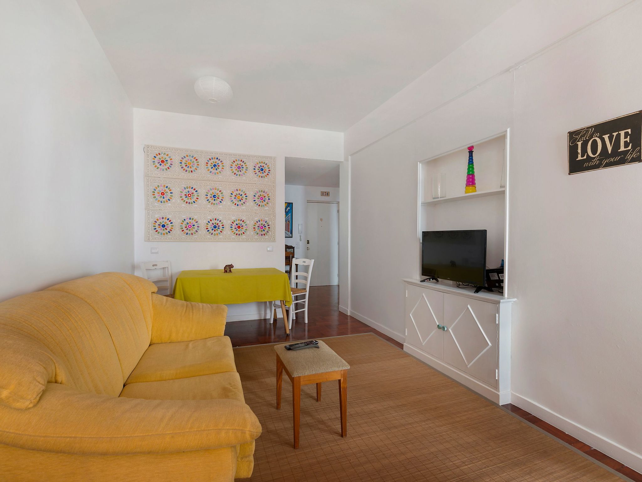 Wohnung mit Balkon und Aussicht in São Martinho-Inside