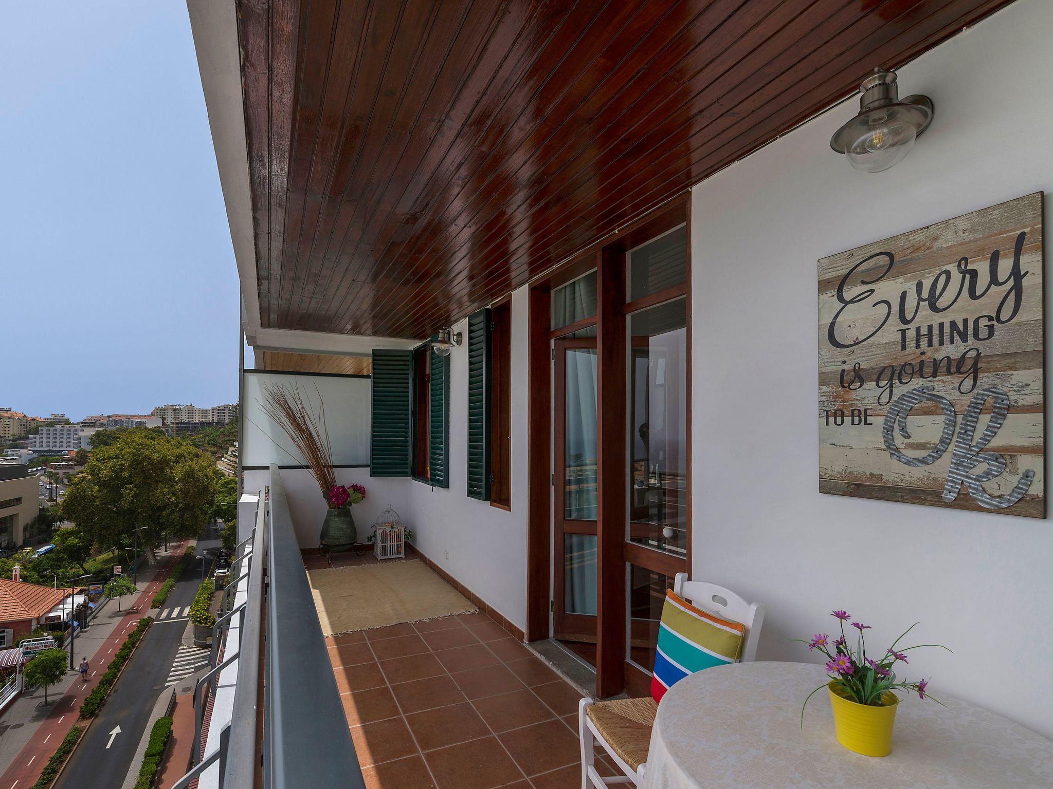 Wohnung mit Balkon und Aussicht in São Martinho-Inside