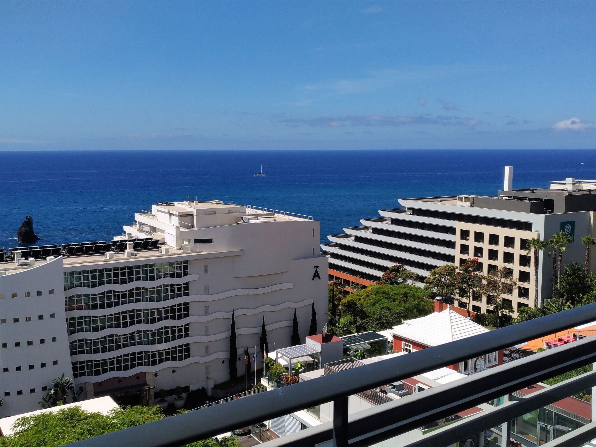 Wohnung mit Balkon und Aussicht in São Martinho-Inside