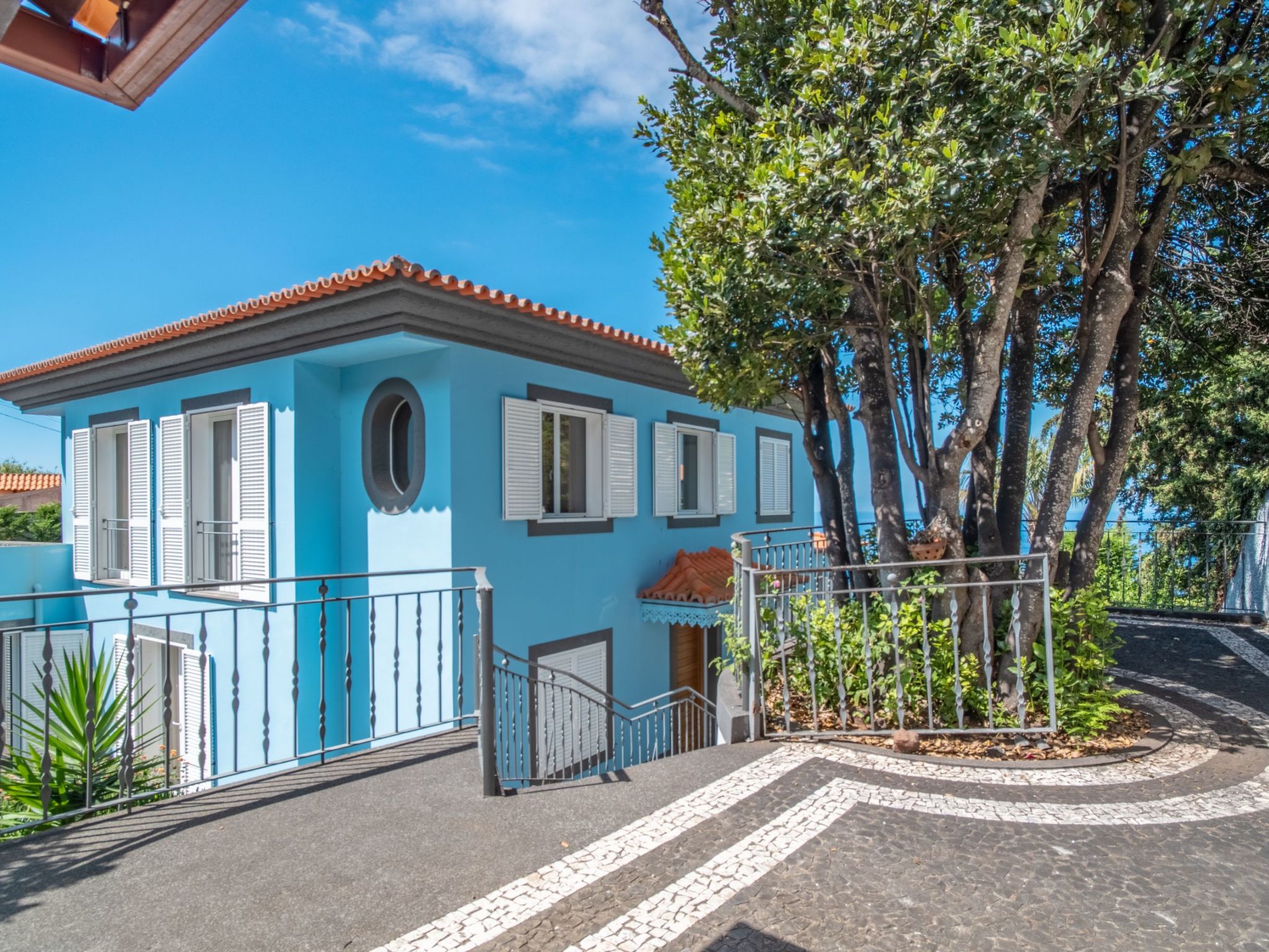 Villa Loreina Schloss-Image-tags.info