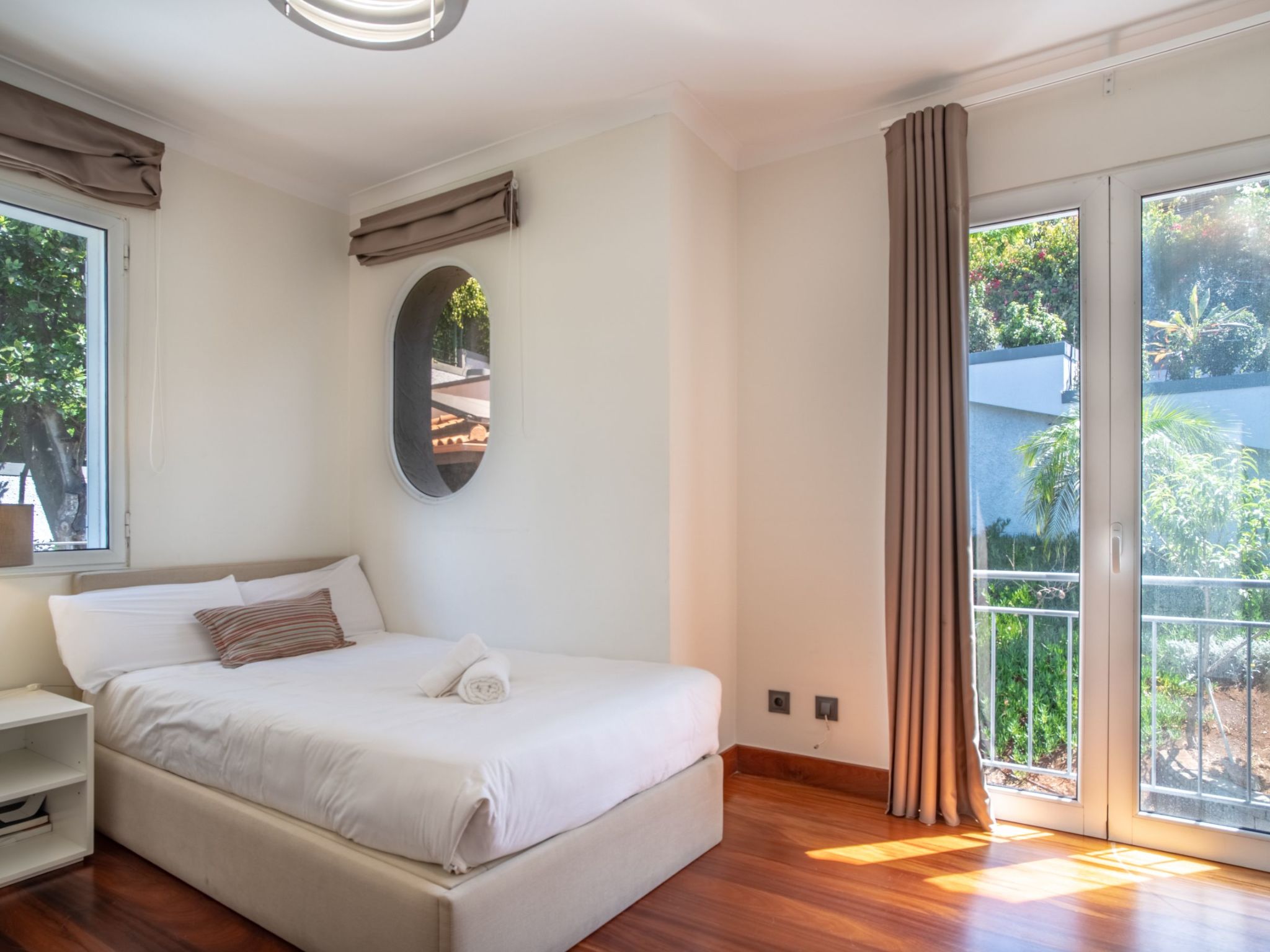 Villa Loreina Schloss-Image-tags.info