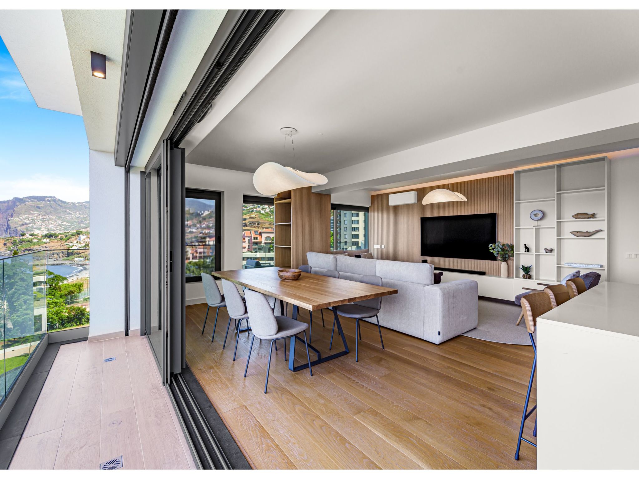 Wohnung "Aqua Luxe Wohnung"-Image-tags.info