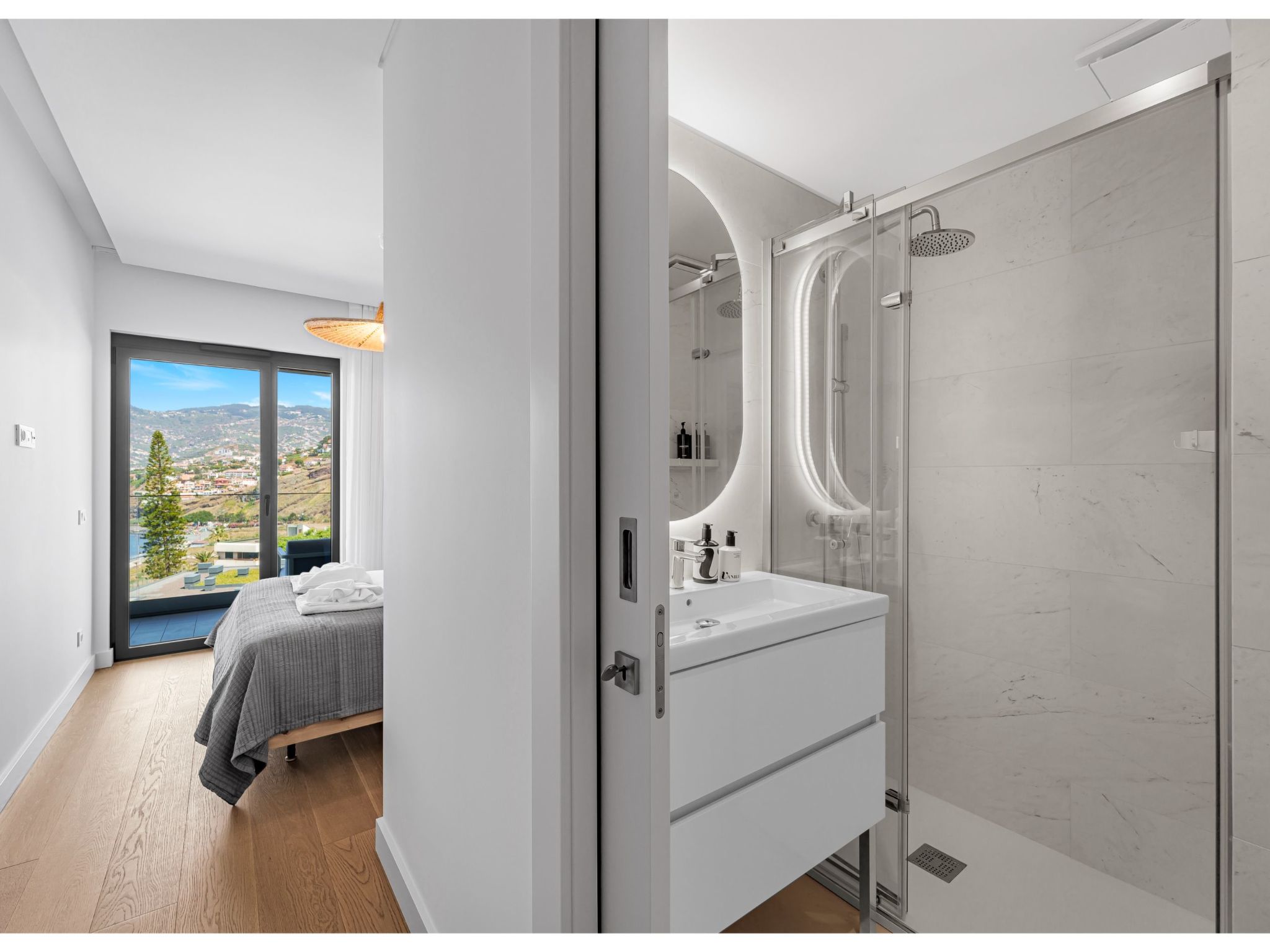 Wohnung "Aqua Luxe Wohnung"-Binnen