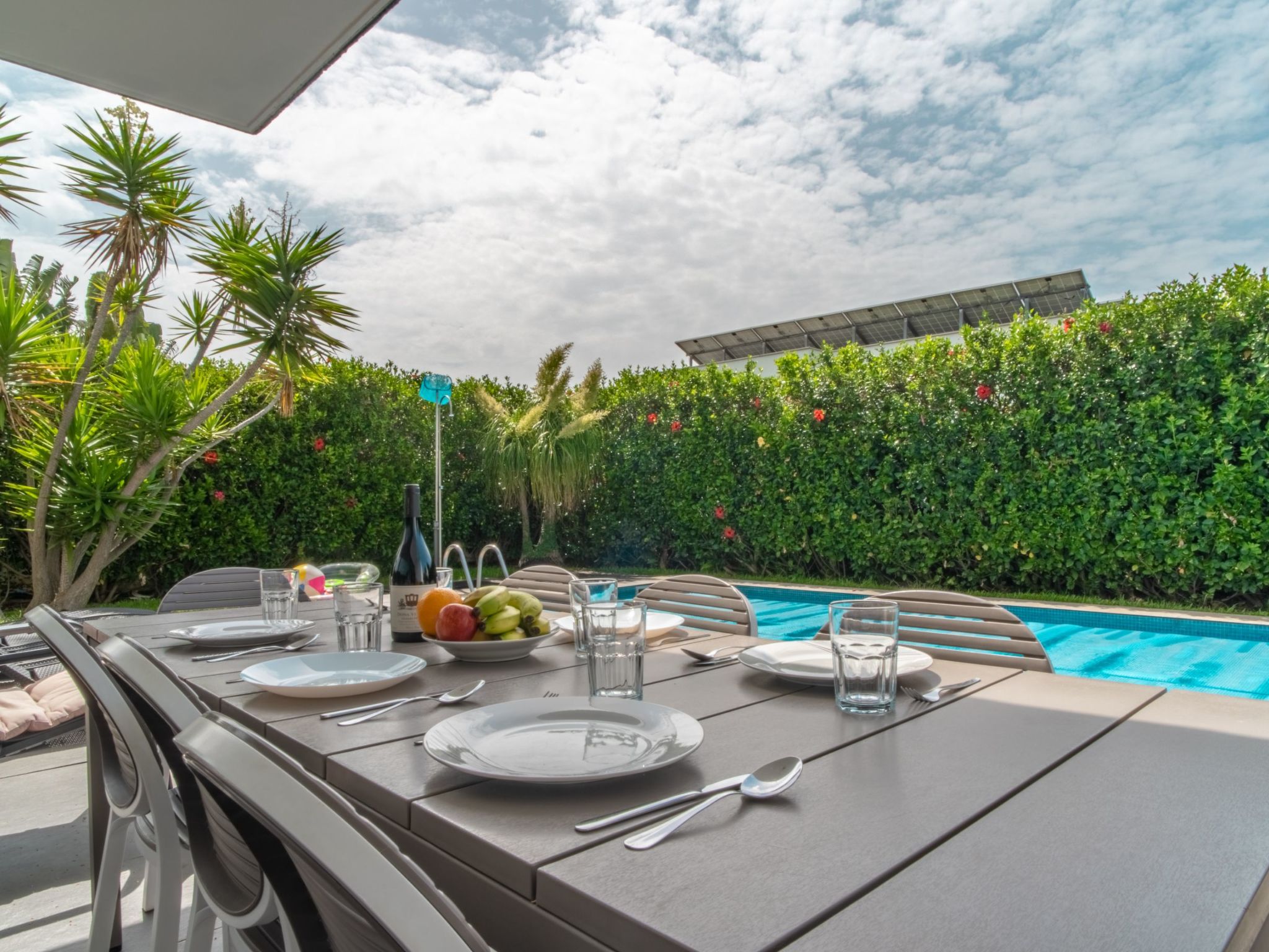 Ferienvilla "Star Villa" mit privatem Pool-Image-tags.info