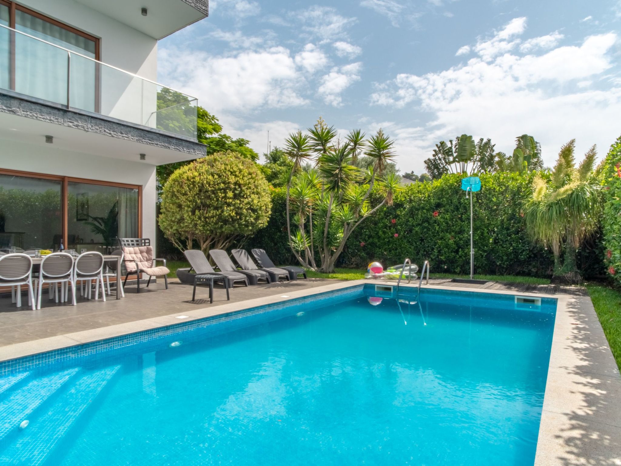 Ferienvilla "Star Villa" mit privatem Pool-Image-tags.info