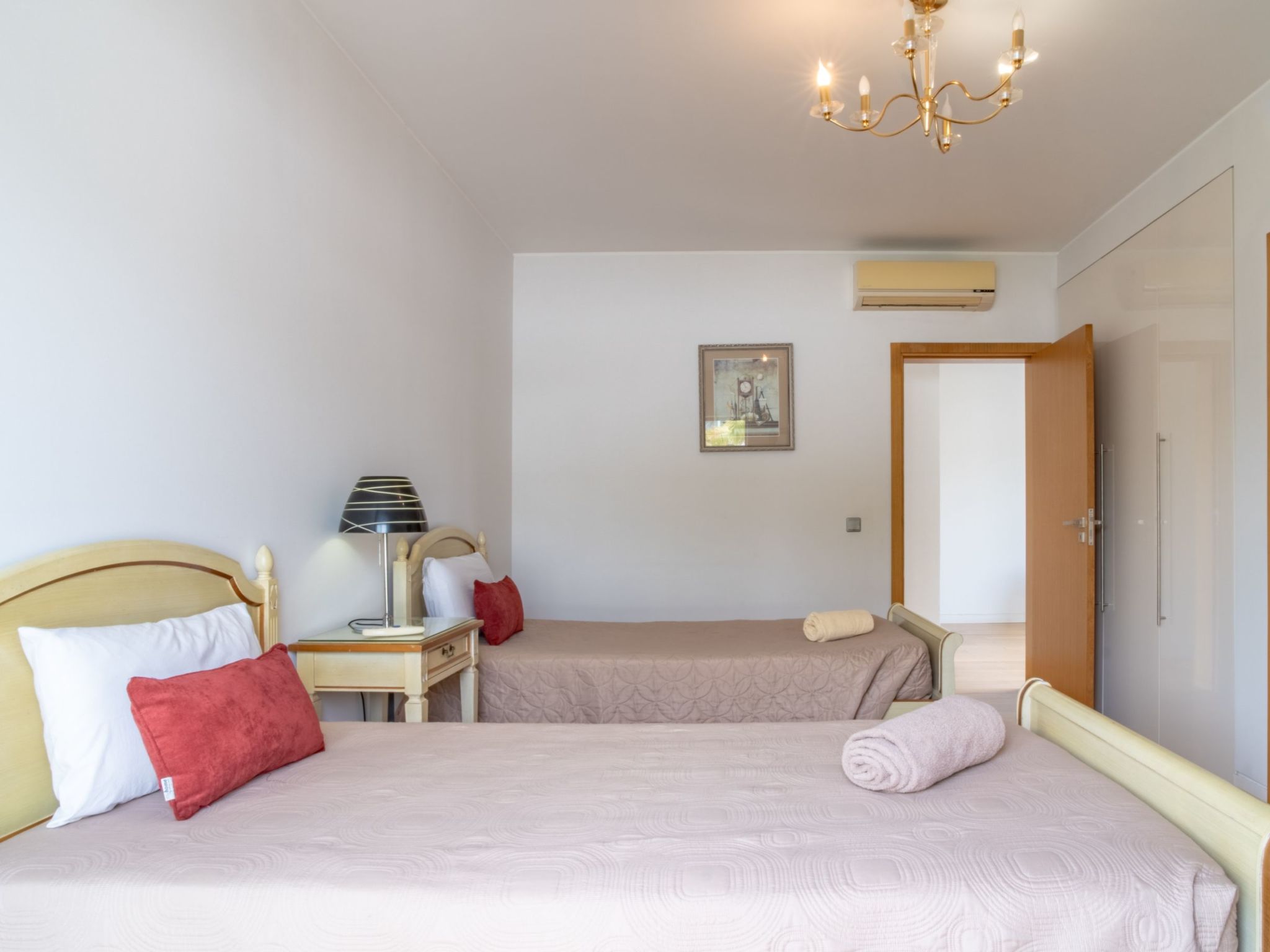 Ferienvilla "Star Villa" mit privatem Pool-Image-tags.info