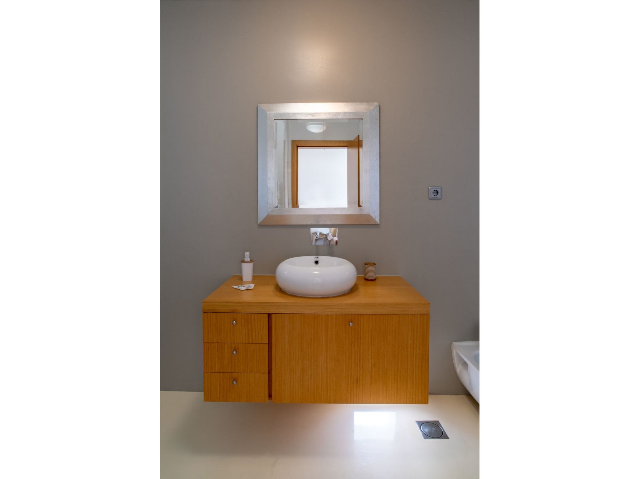 Ferienvilla "Star Villa" mit privatem Pool-Image-tags.info