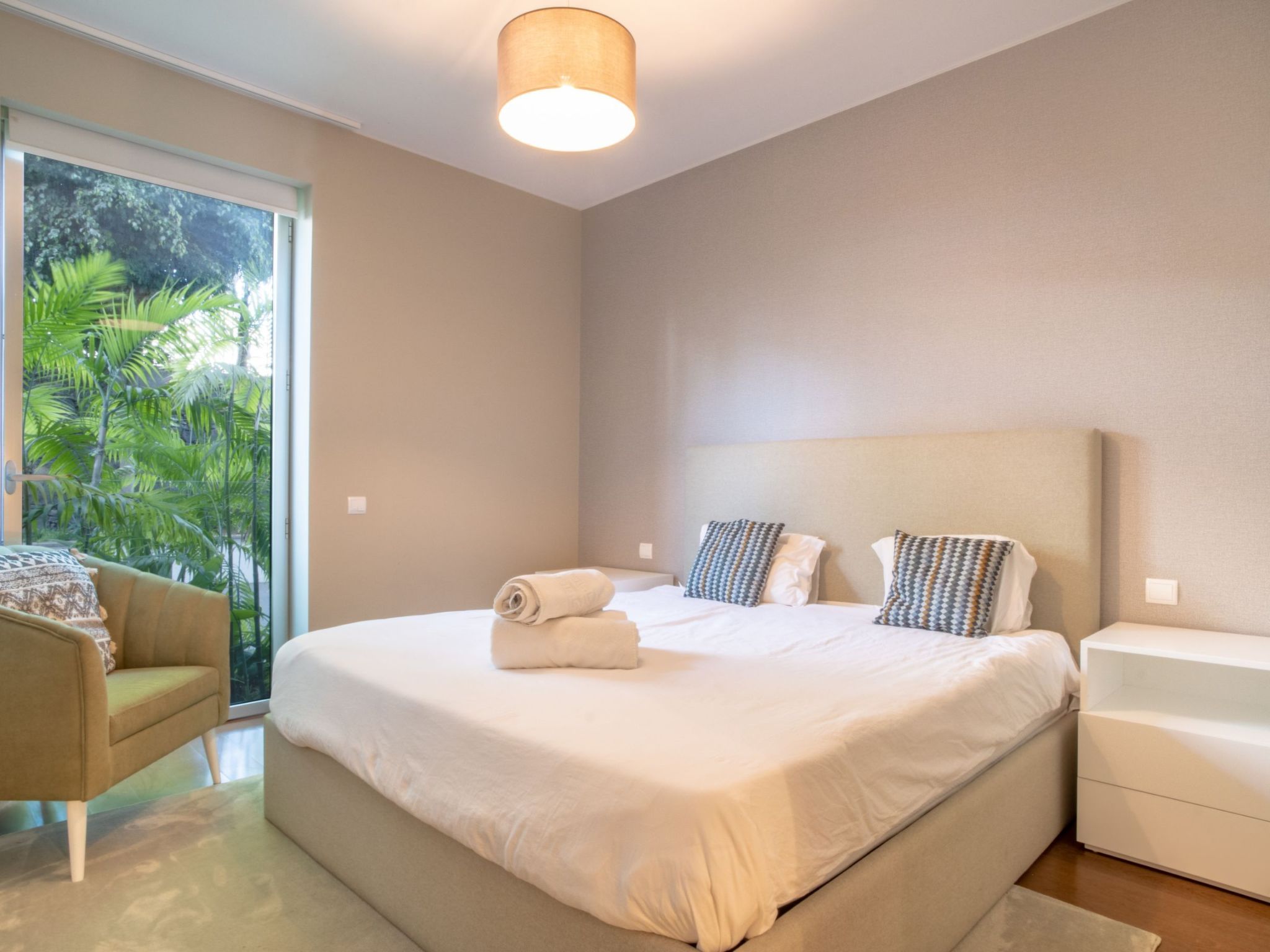 Für 8 Personen ca. 150 m&sup2; in São Martinho, Madeira (Südküste von Madeira)-Image-tags.info