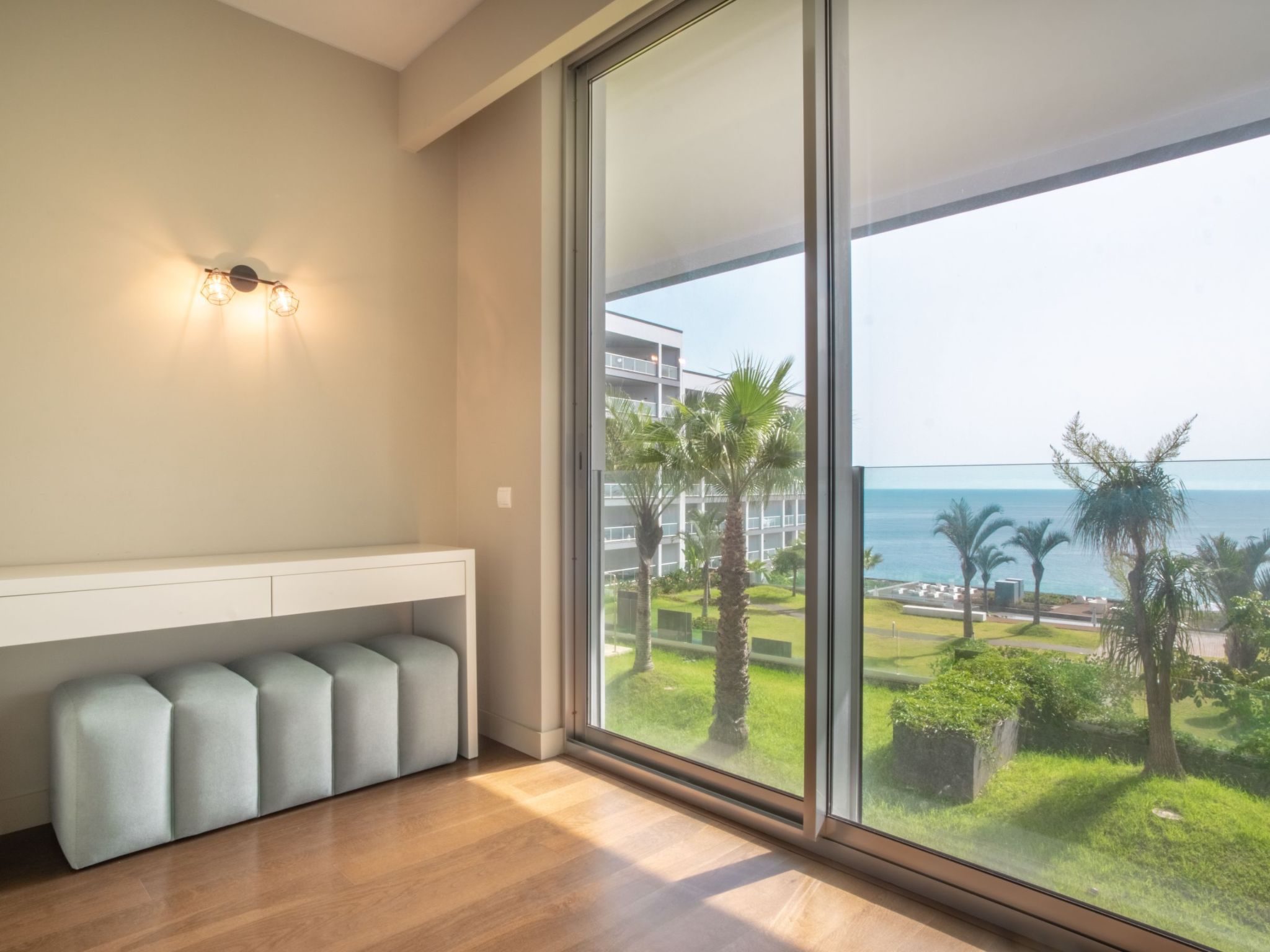 Für 8 Personen ca. 150 m&sup2; in São Martinho, Madeira (Südküste von Madeira)-Image-tags.info