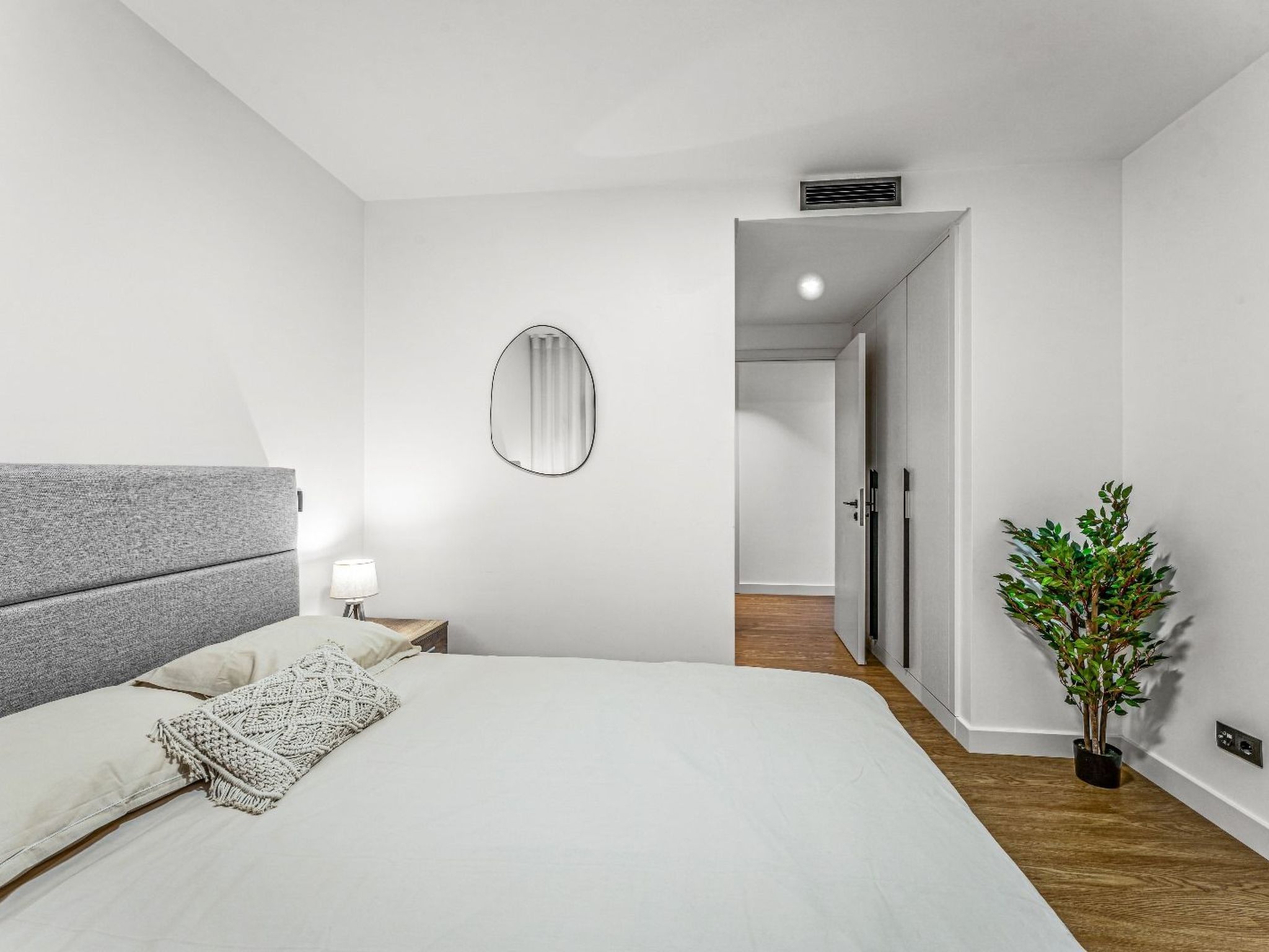 "Saolucas Apartment TopLocation"-Image-tags.info