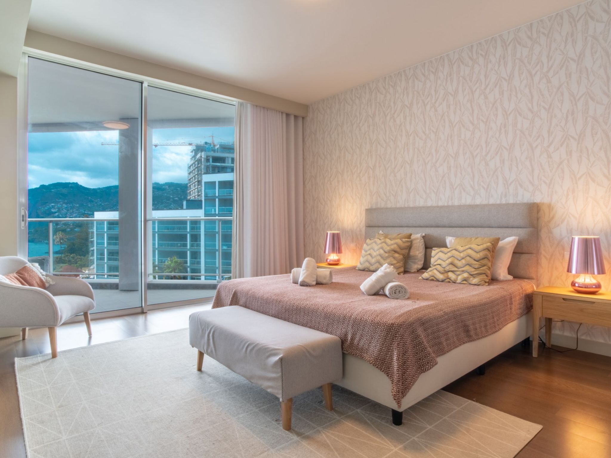 Für 6 Personen ca. 120 m&sup2; in São Martinho, Madeira (Südküste von Madeira)-Image-tags.info