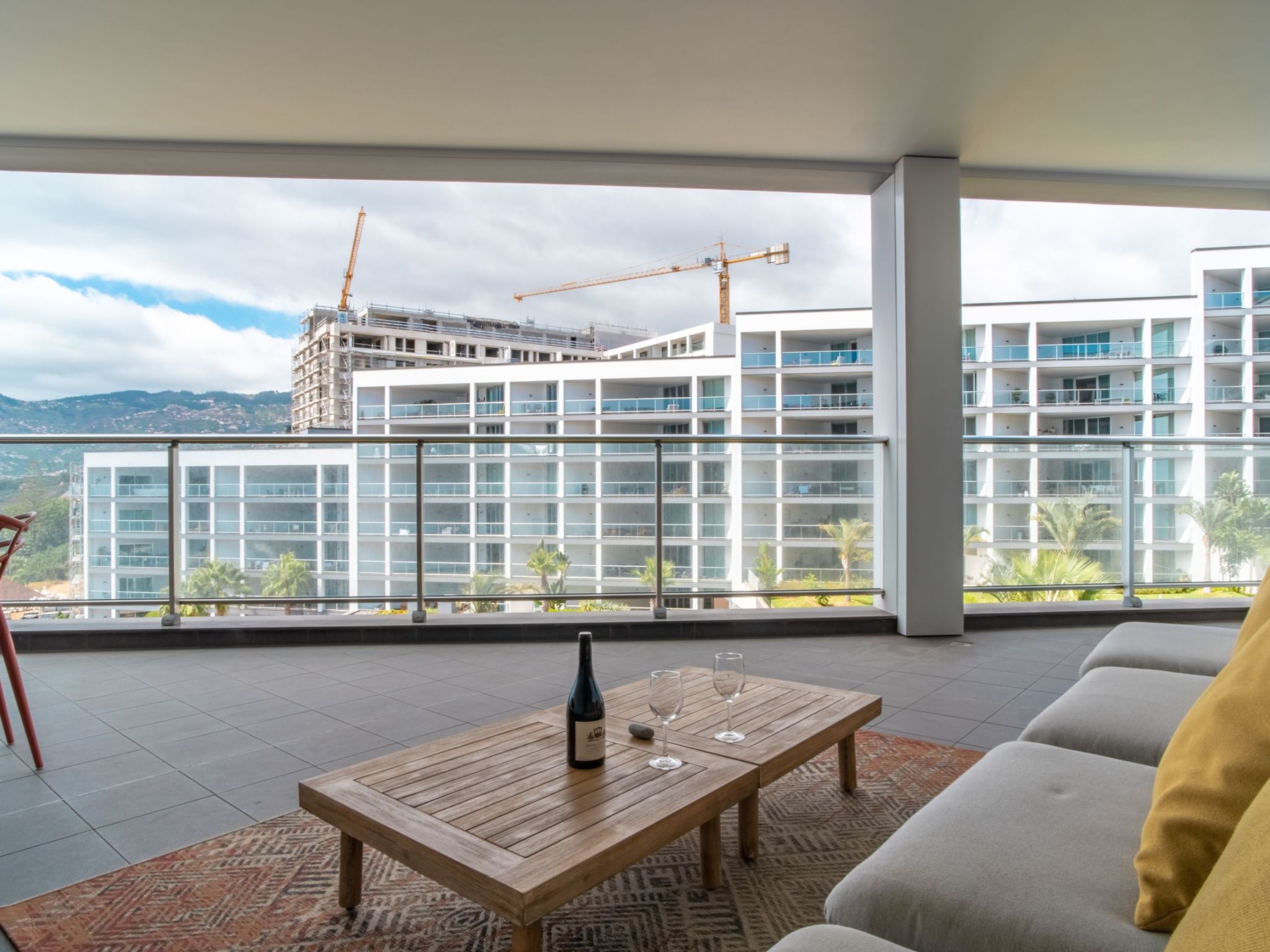 Für 6 Personen ca. 120 m&sup2; in São Martinho, Madeira (Südküste von Madeira)-Image-tags.info