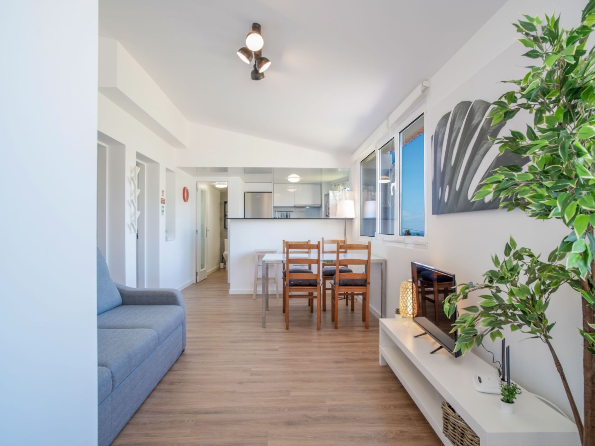 "Sunny II" mit Whirlpool-Image-tags.info