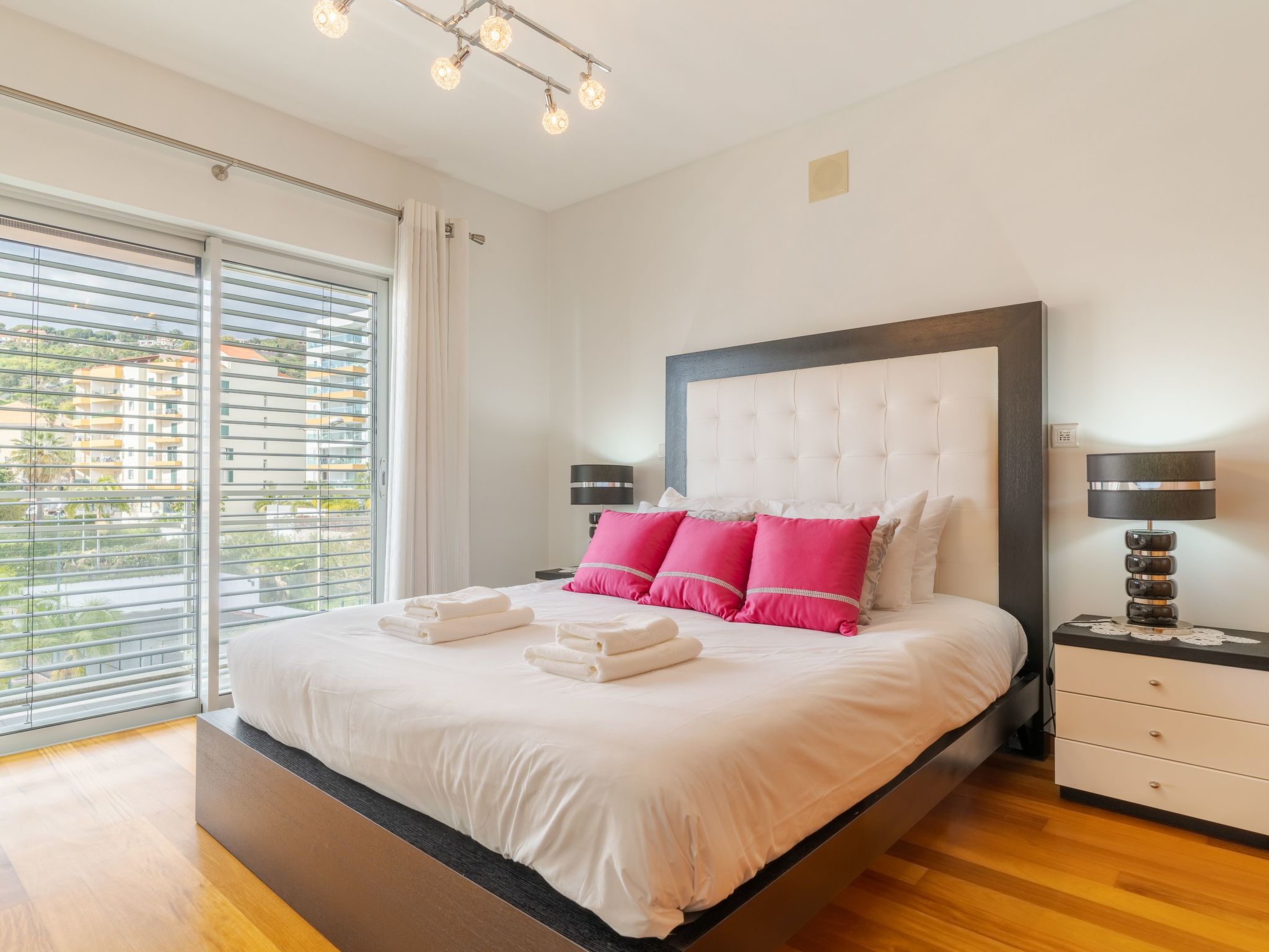 Photo of mit gemeinschaftlichem Pool