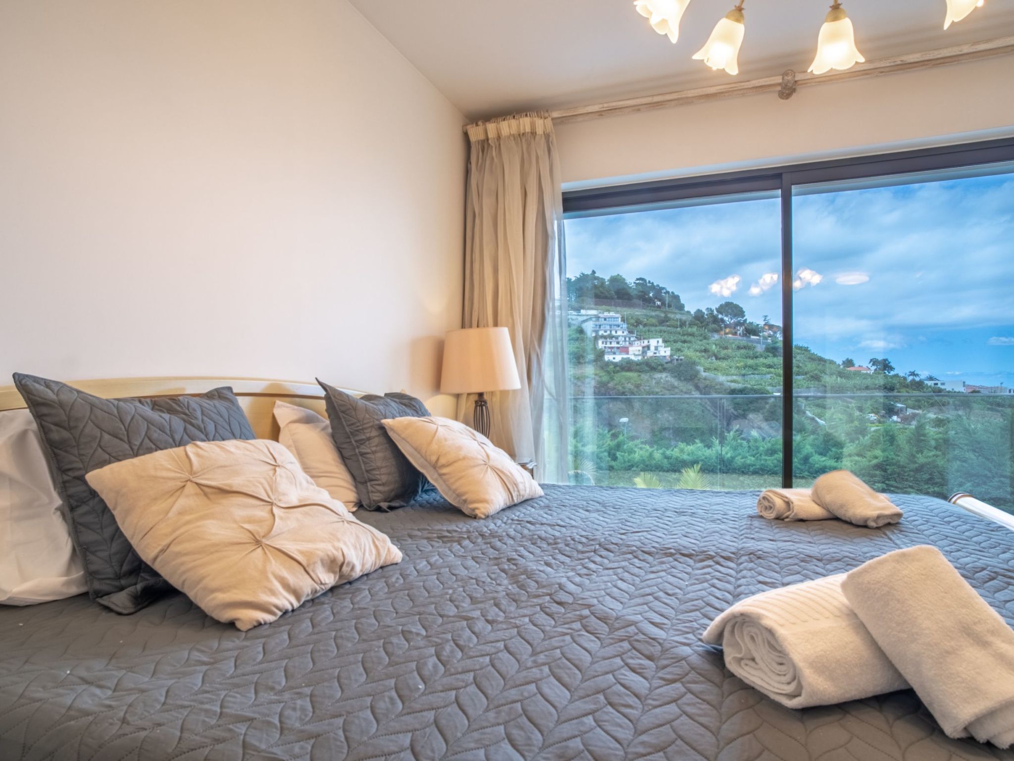 Ferienvilla "Gold Villa" mit eigenem Pool-Dedans