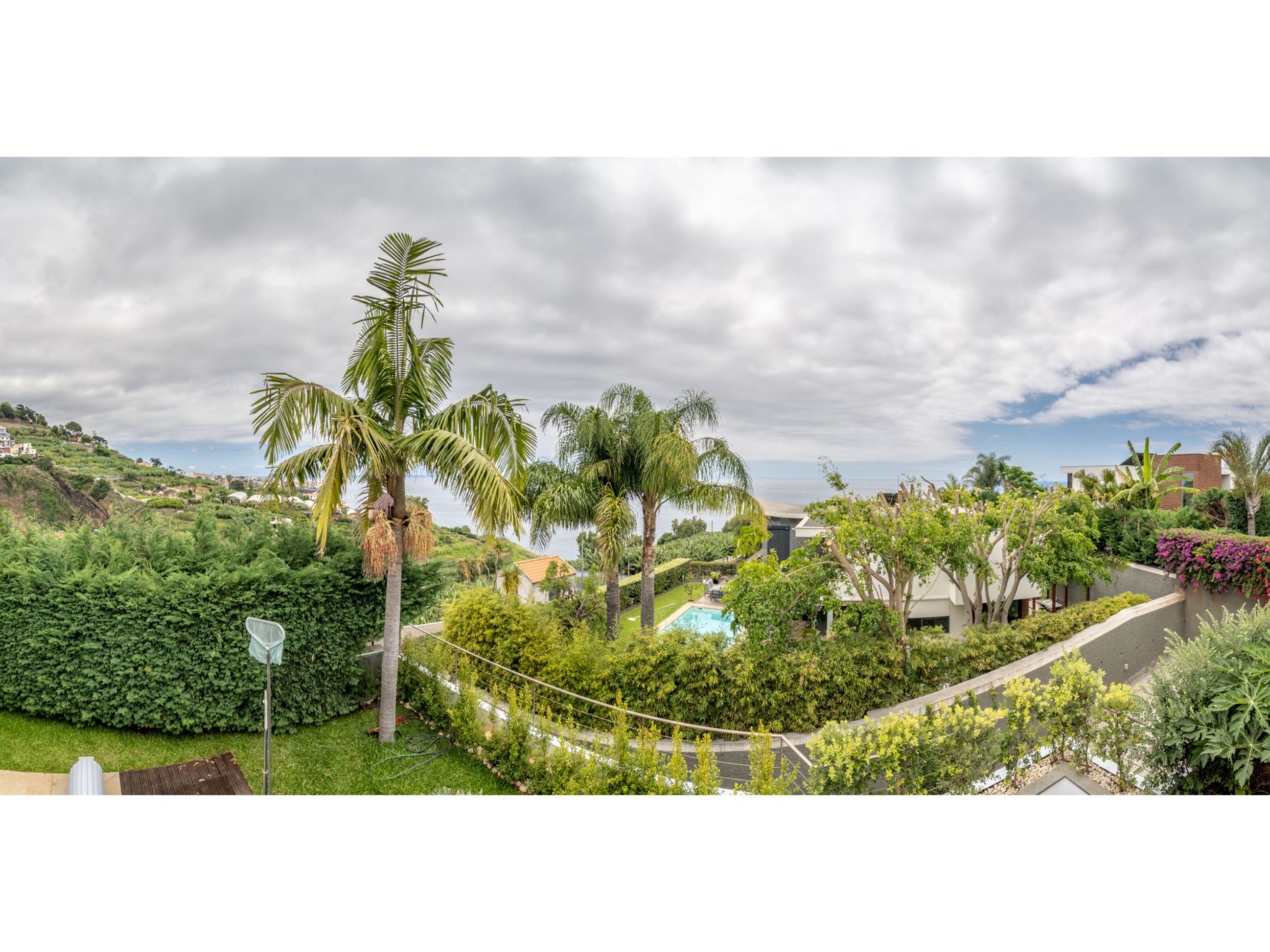 Ferienvilla "Gold Villa" mit eigenem Pool-Image-tags.info