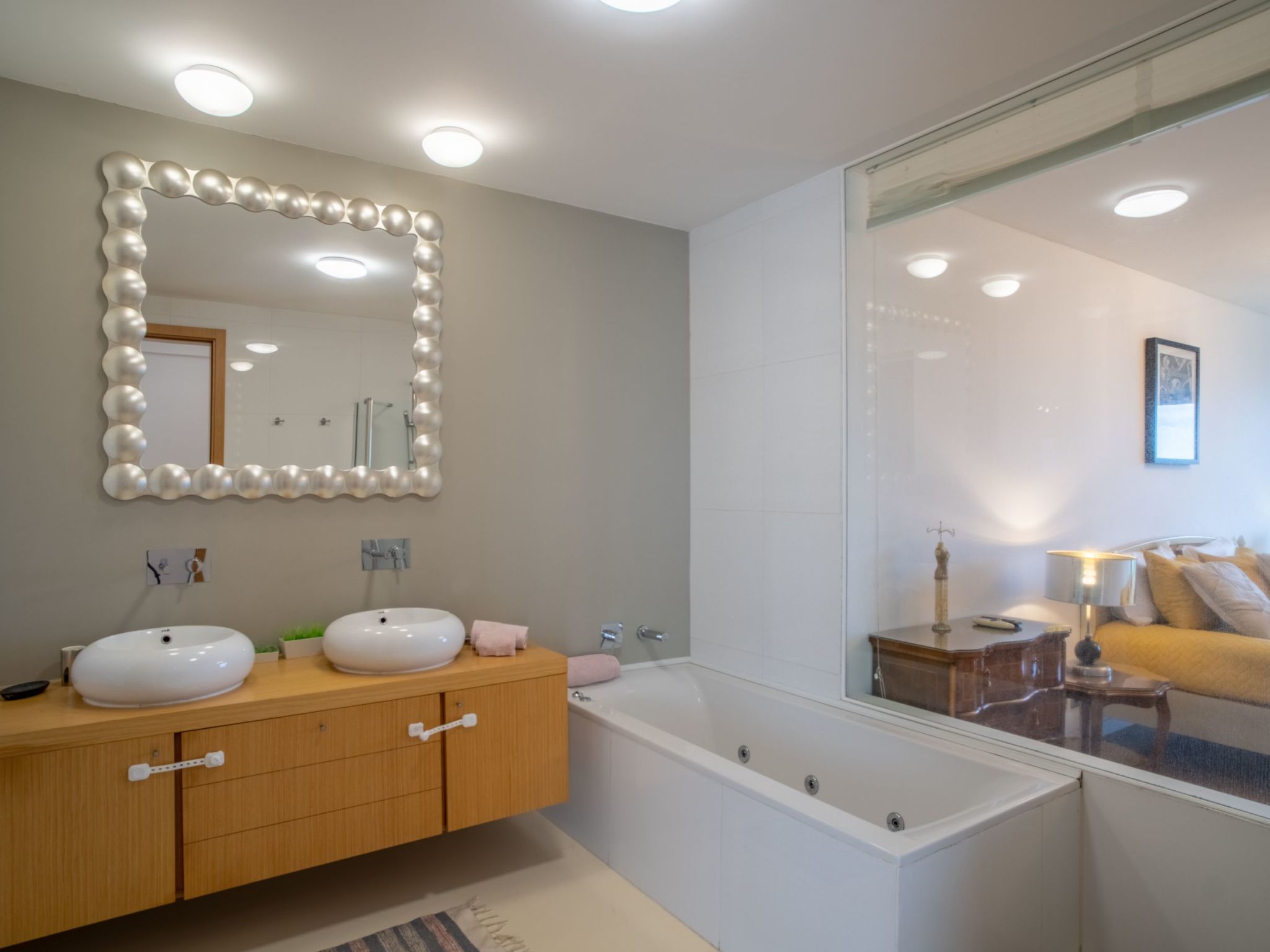 Ferienvilla "Gold Villa" mit eigenem Pool-Dedans