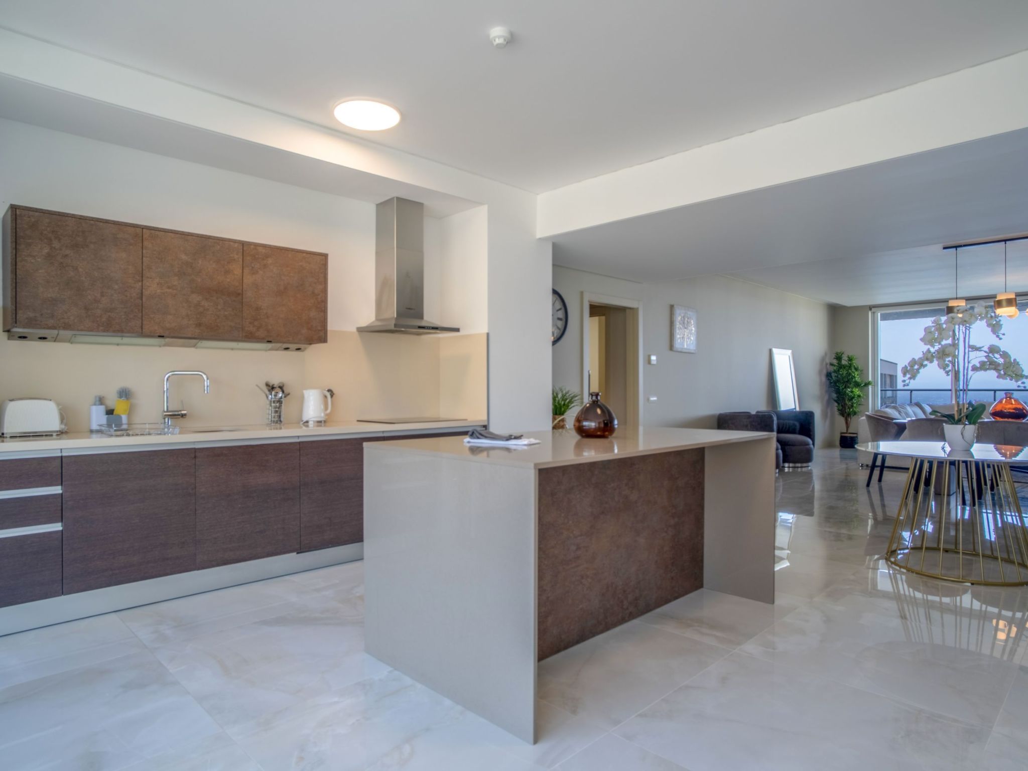 Für 8 Personen ca. 150 m&sup2; in São Martinho, Madeira (Südküste von Madeira)-Image-tags.info