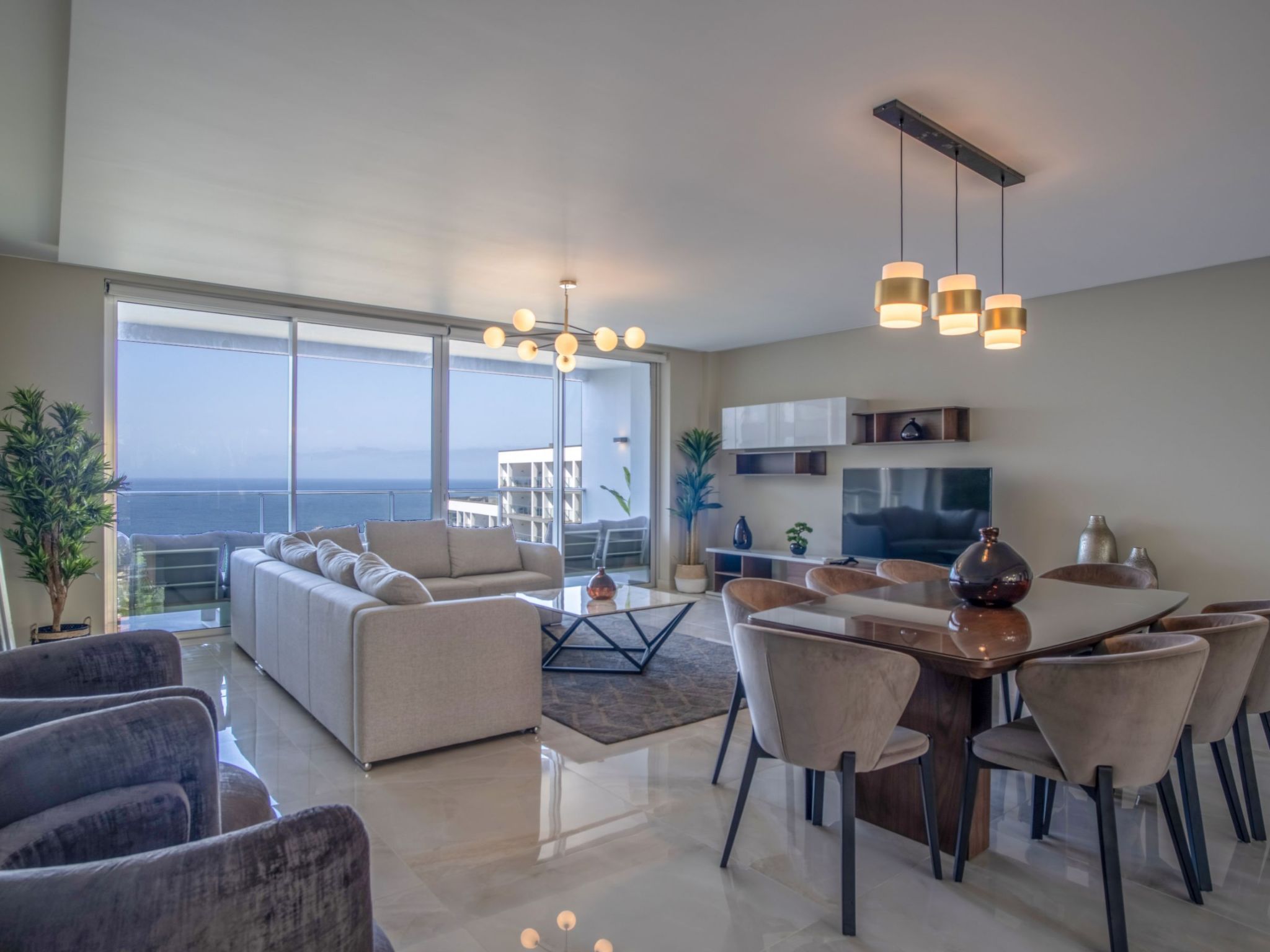 Für 8 Personen ca. 150 m&sup2; in São Martinho, Madeira (Südküste von Madeira)-Dedans