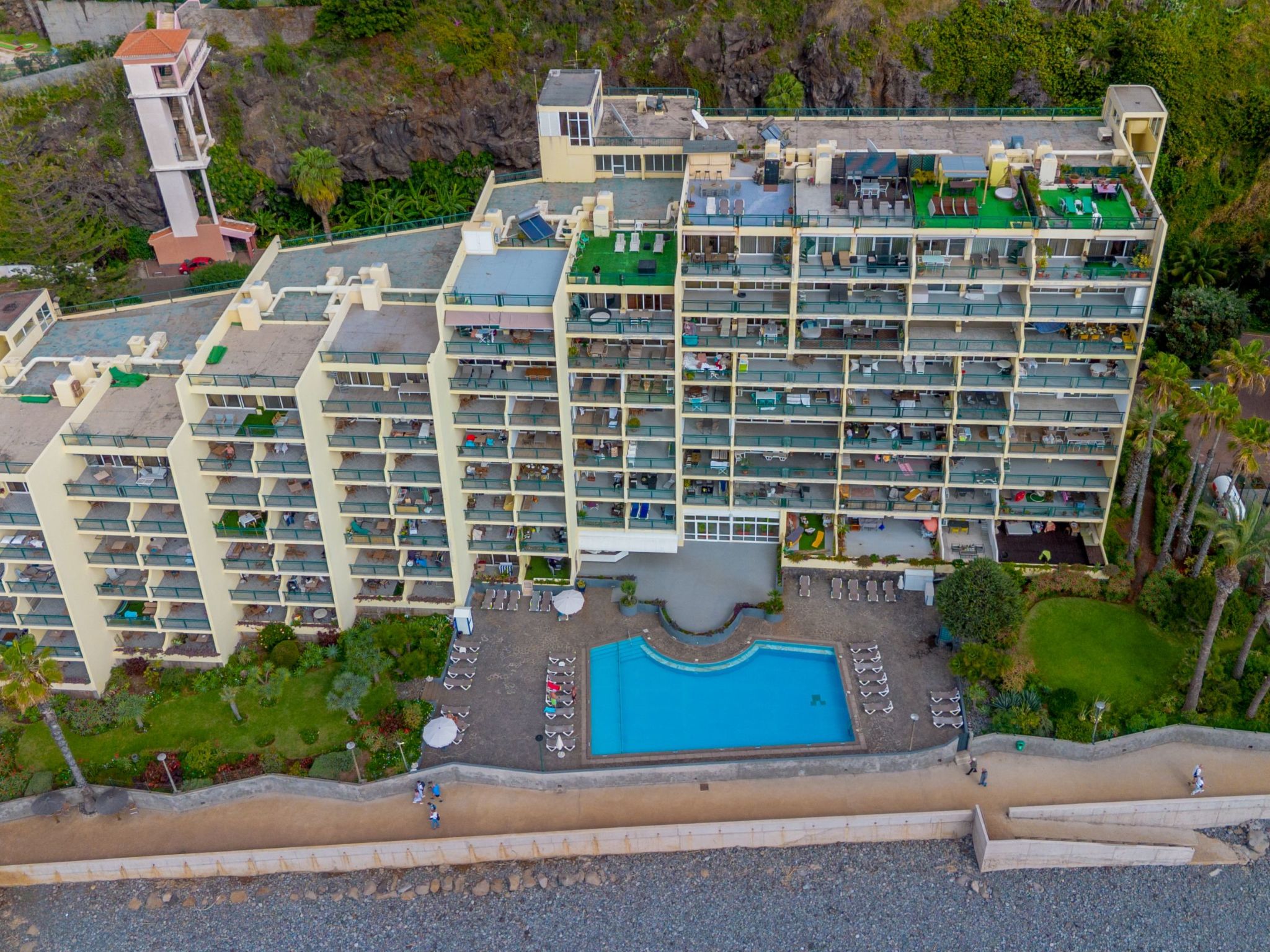 Photo of Charmante Penthouse-Wohnung in