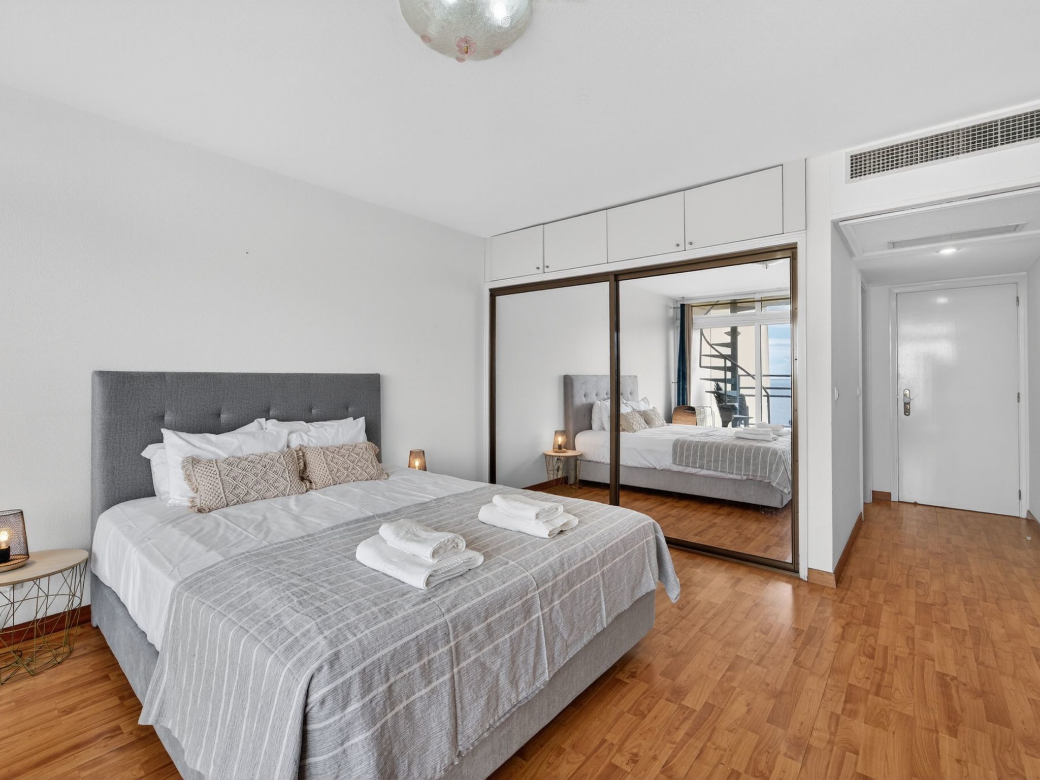 Charmante Penthouse-Wohnung in-Binnen