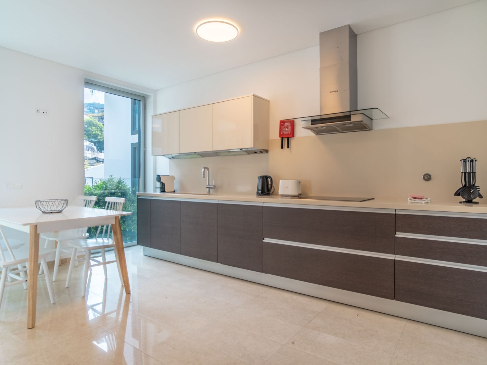 Für 6 Personen ca. 120 m&sup2; in São Martinho, Madeira (Südküste von Madeira)