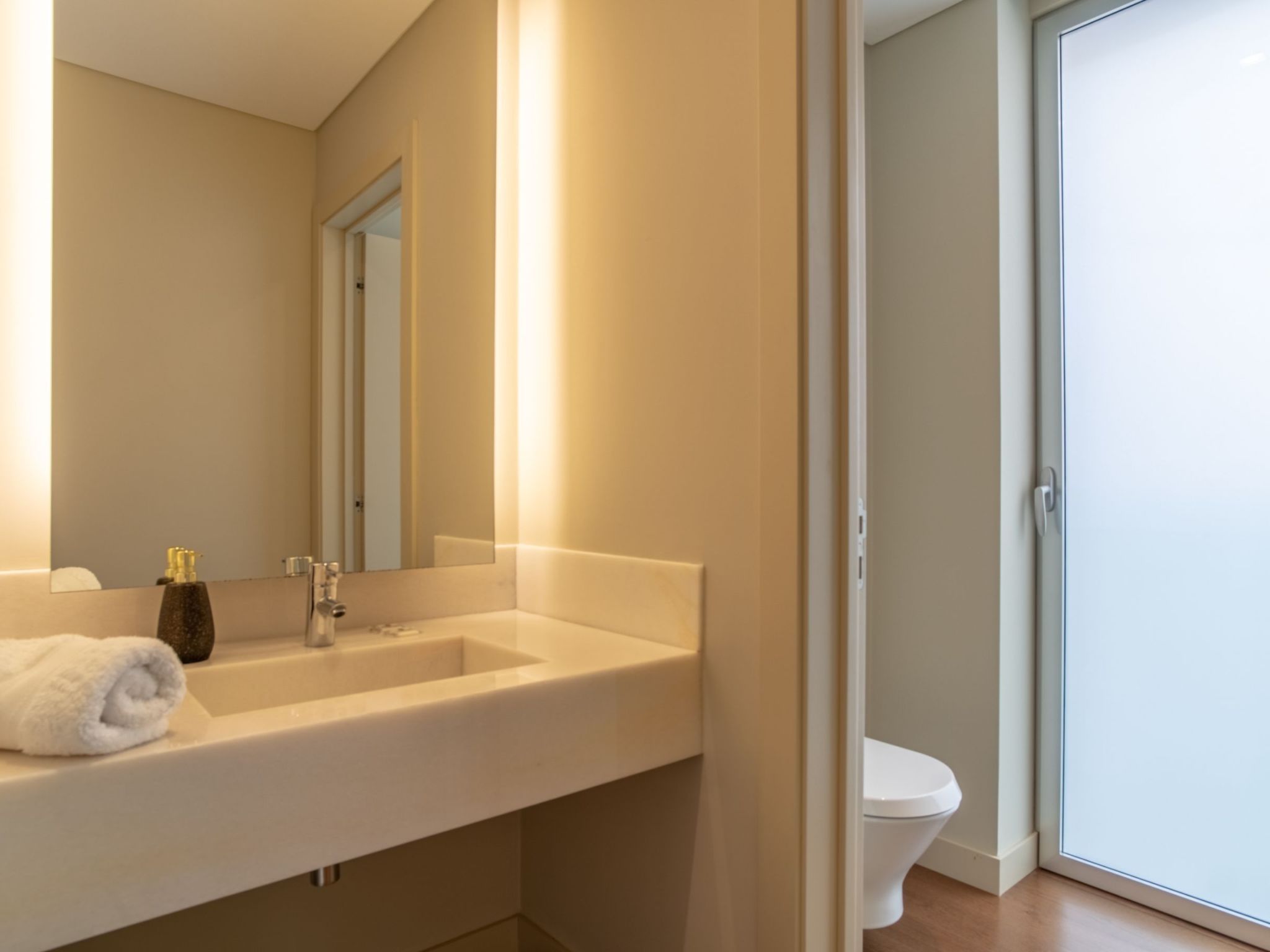 Für 6 Personen ca. 120 m&sup2; in São Martinho, Madeira (Südküste von Madeira)-Image-tags.info