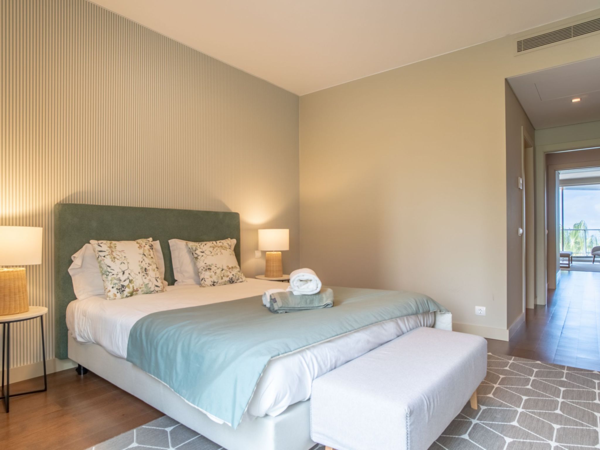 Für 6 Personen ca. 120 m&sup2; in São Martinho, Madeira (Südküste von Madeira)-Image-tags.info